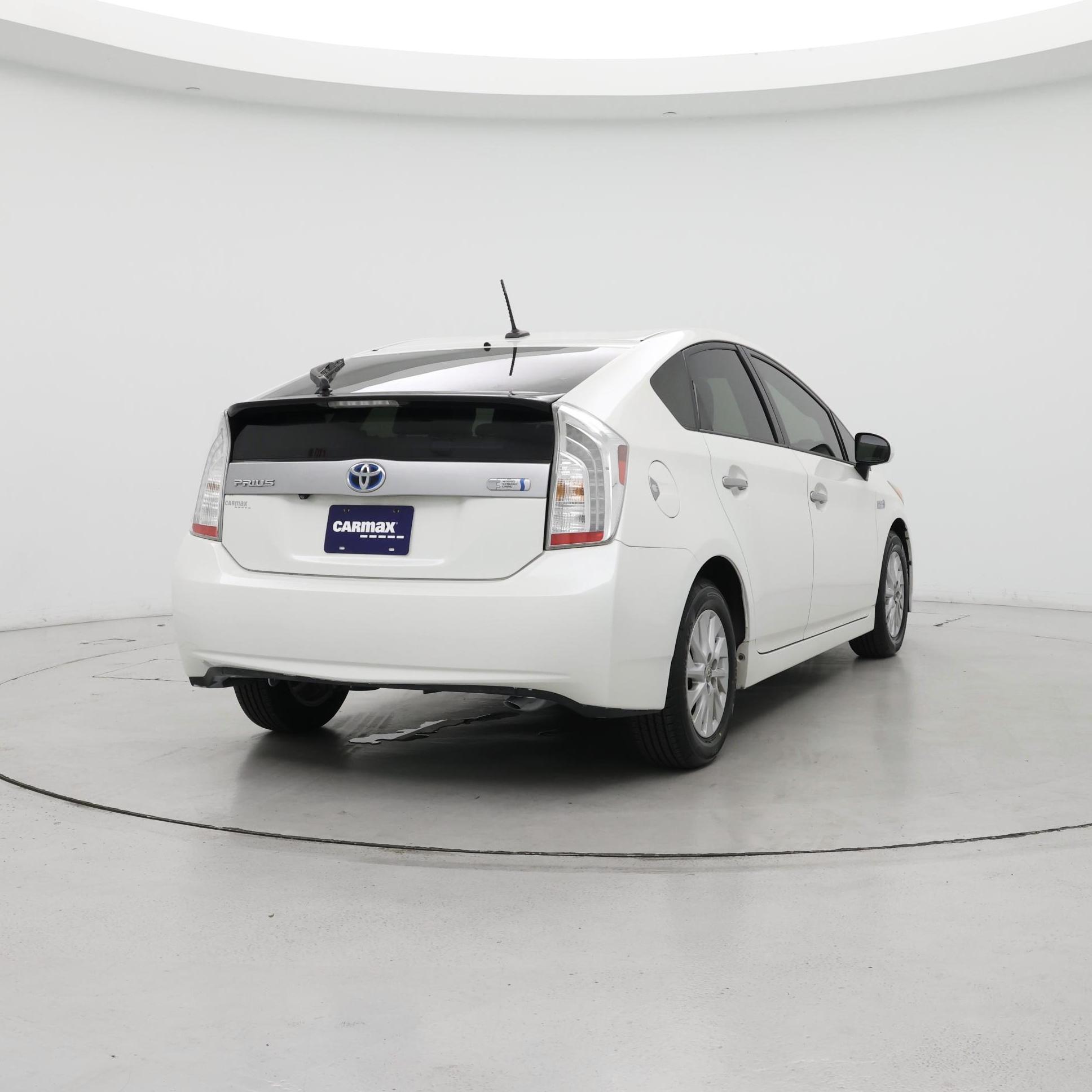 Thumbnail: 2013 Toyota Prius - 8