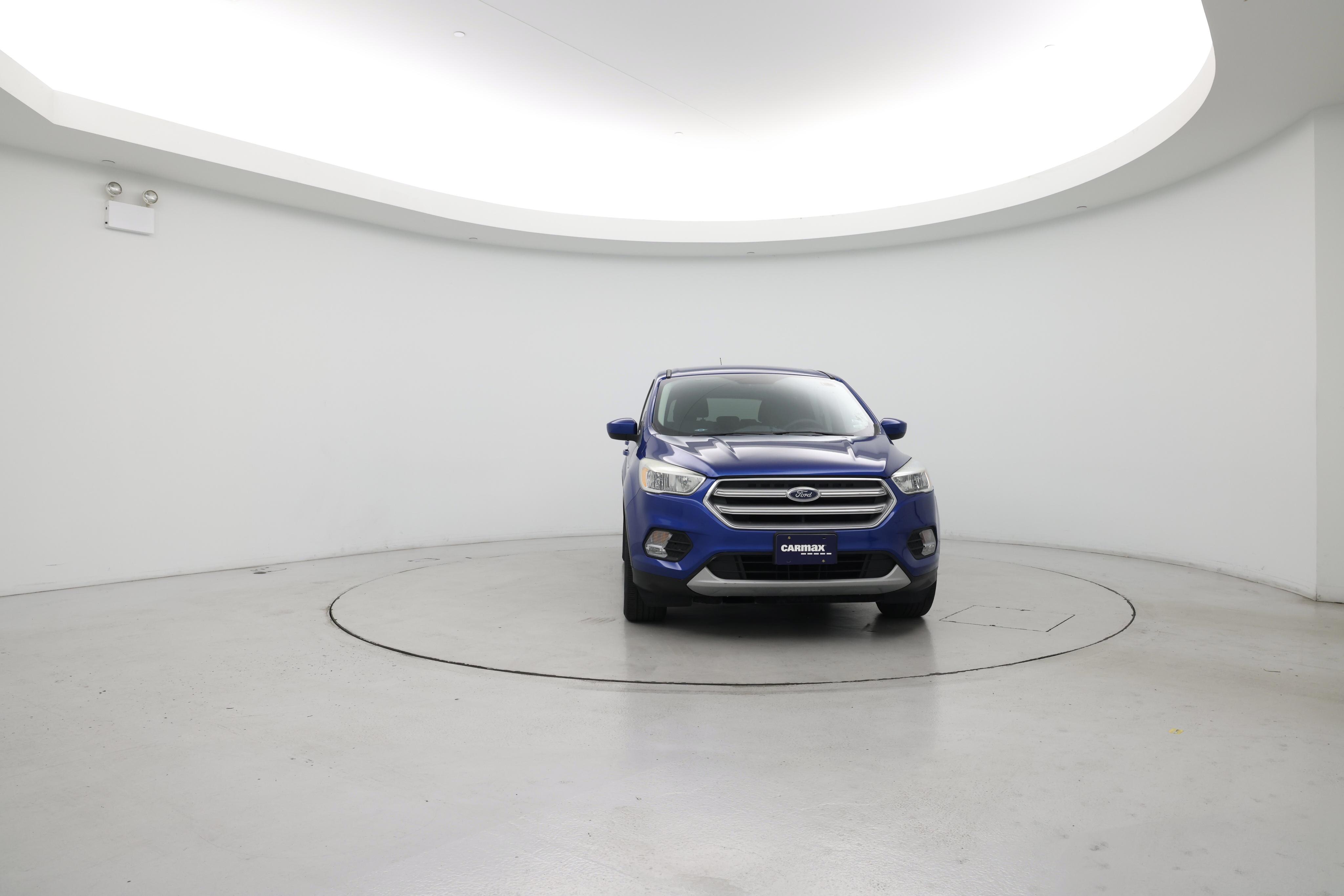 Thumbnail: 2017 Ford Escape - 5