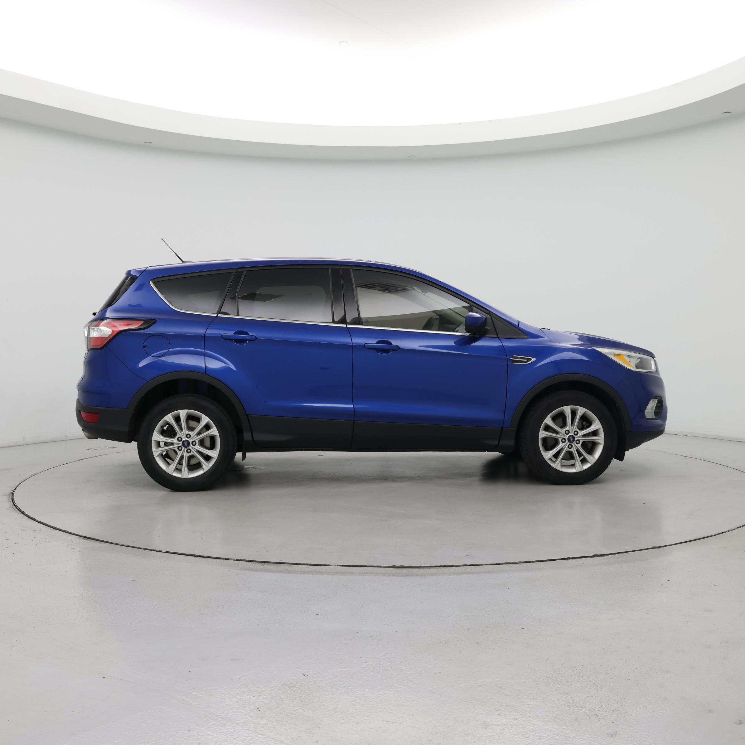 Thumbnail: 2017 Ford Escape - 7