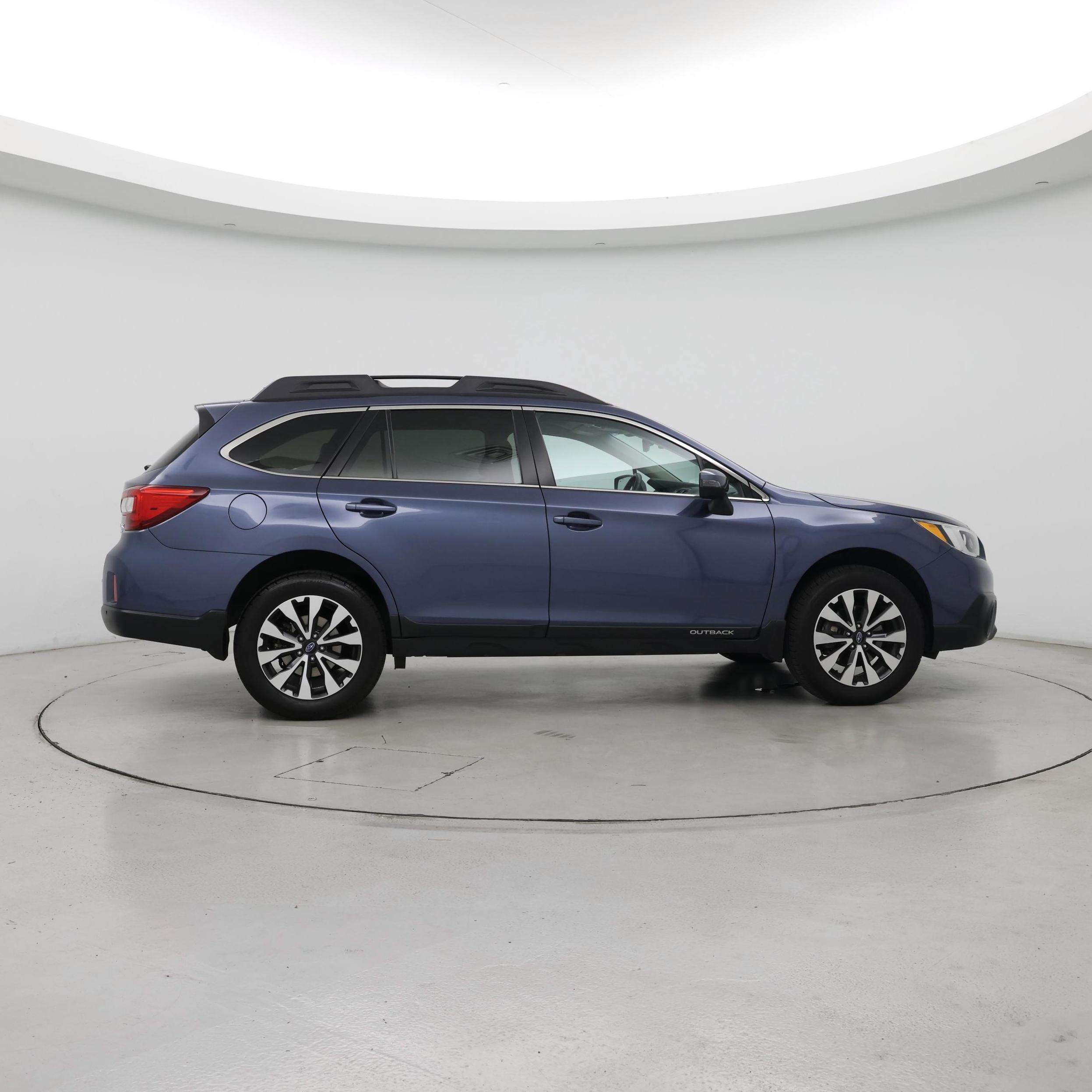 Thumbnail: 2017 Subaru Outback - 7