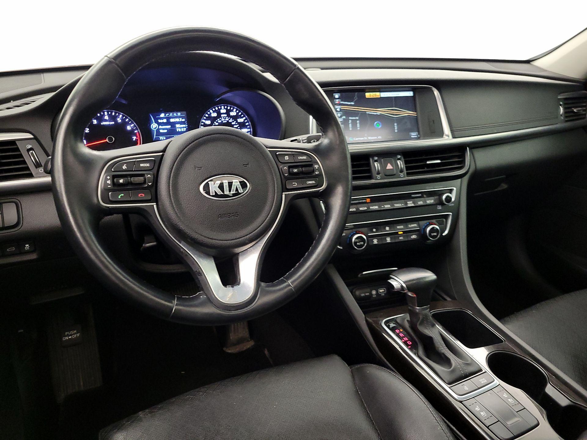 Thumbnail: 2016 Kia Optima - 9