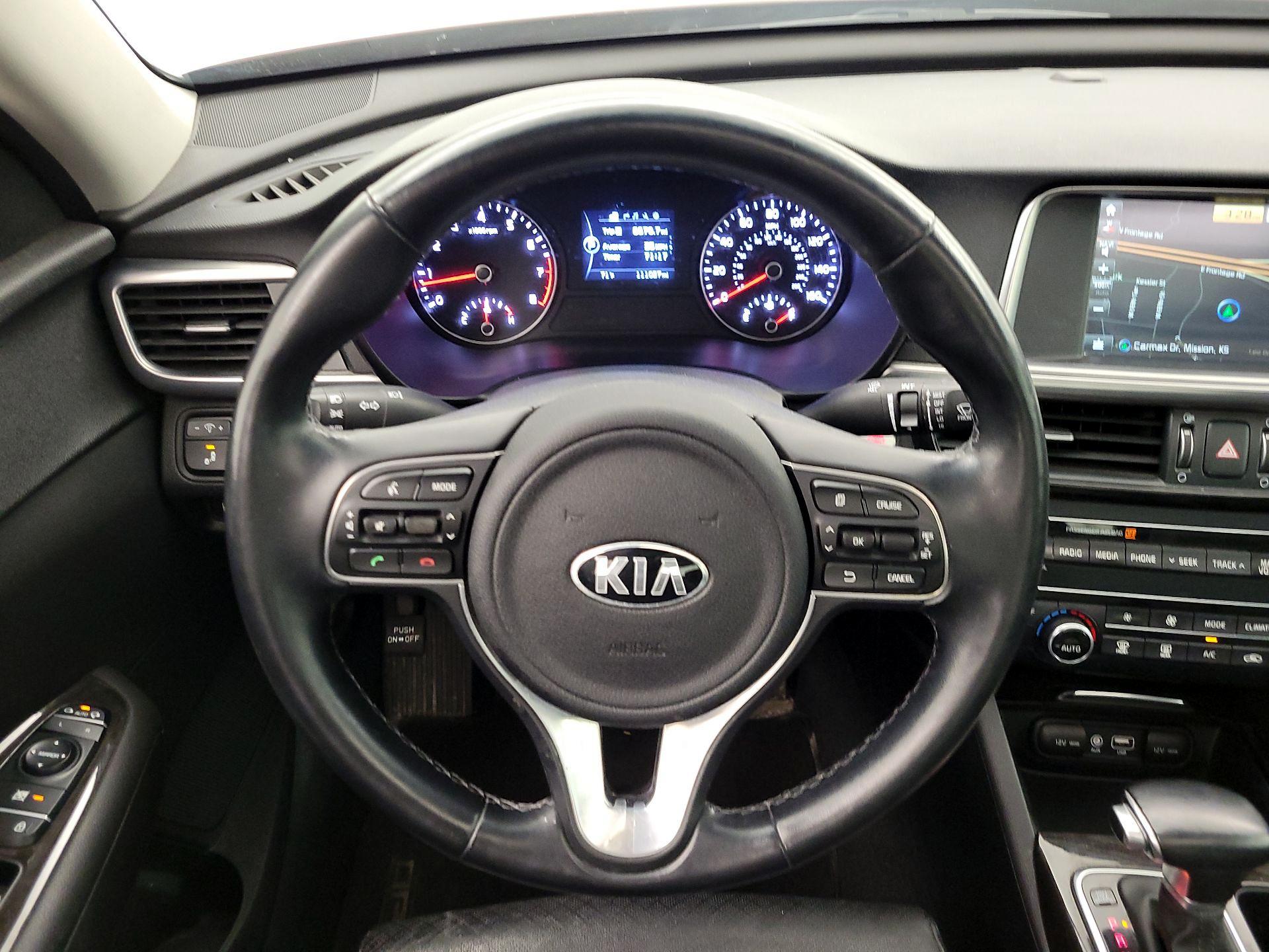 Thumbnail: 2016 Kia Optima - 10