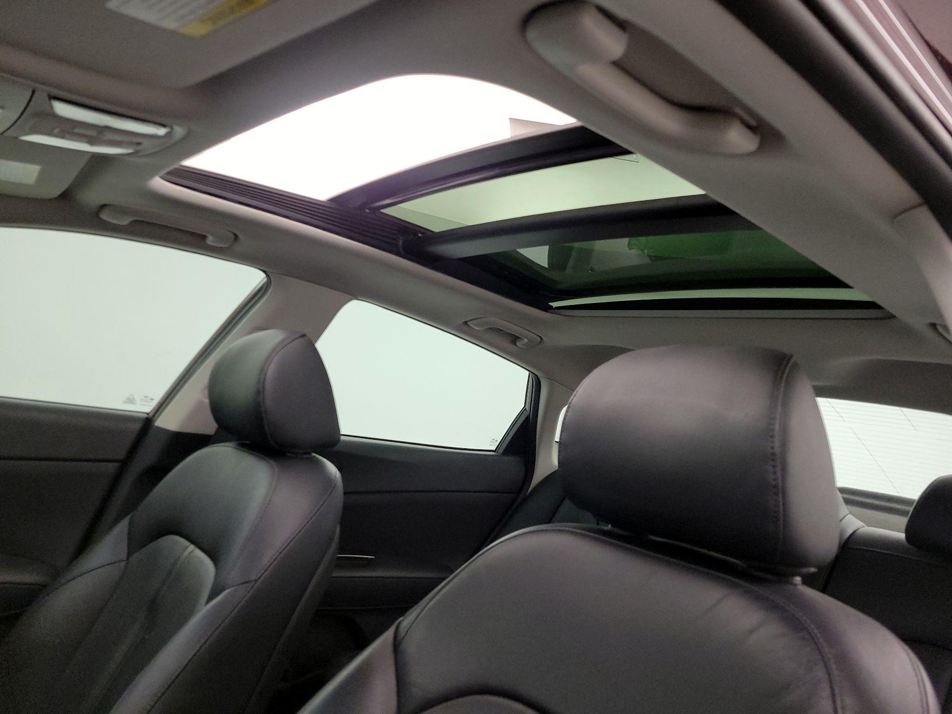 Thumbnail: 2016 Kia Optima - 20