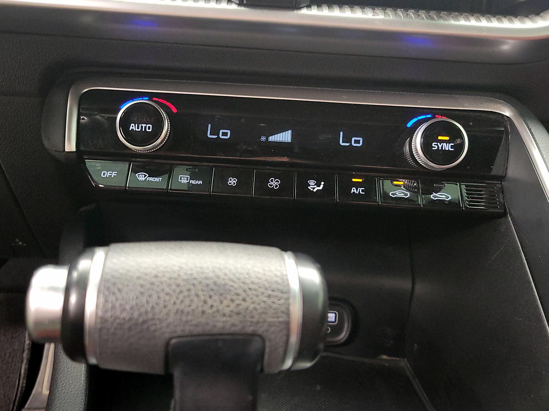Thumbnail: 2022 Kia K5 - 17