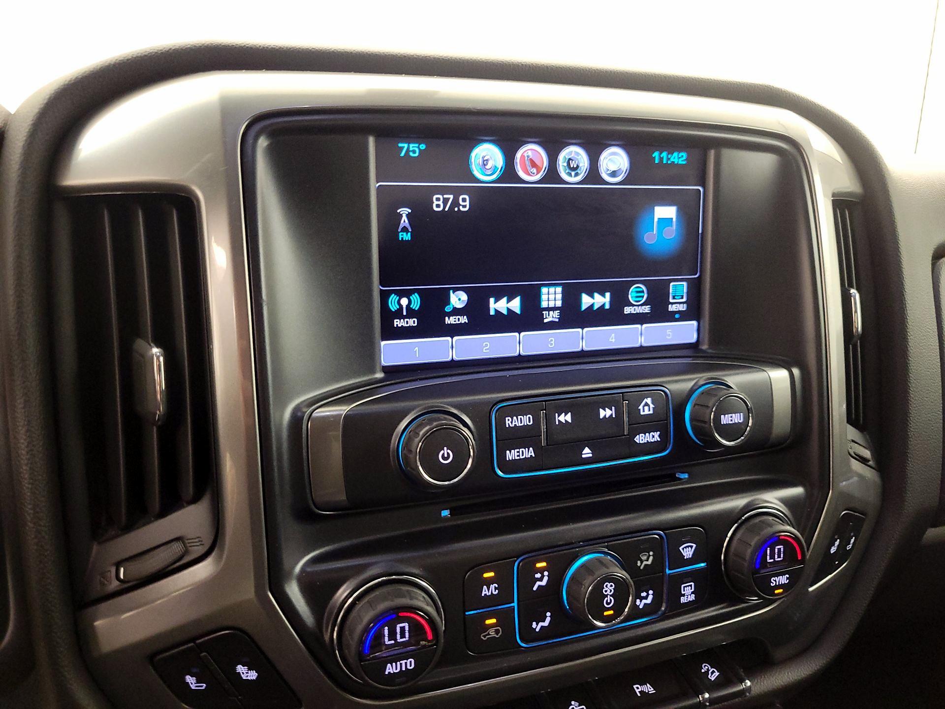 Thumbnail: 2018 Chevrolet Silverado 1500 - 15