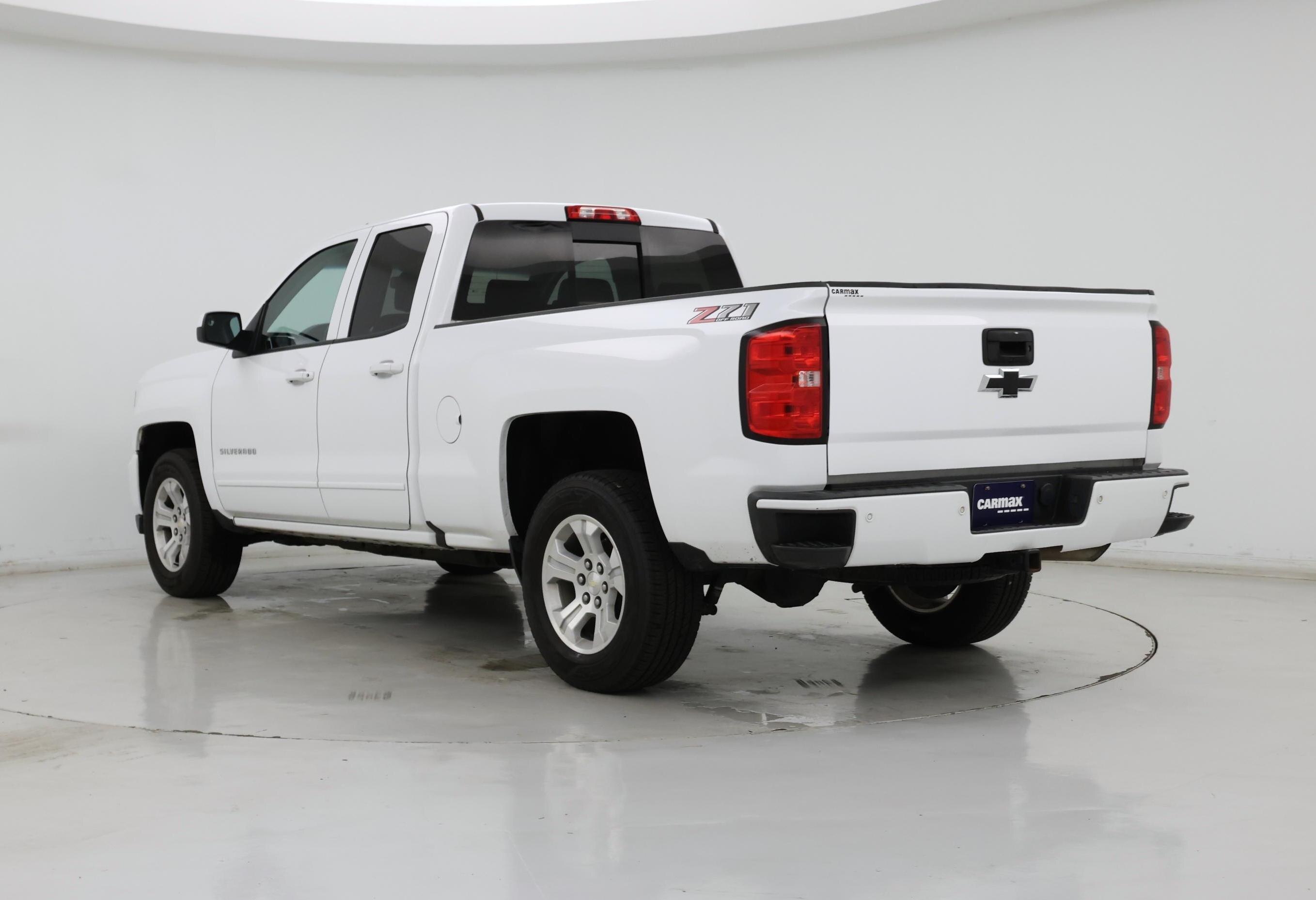 Thumbnail: 2018 Chevrolet Silverado 1500 - 2