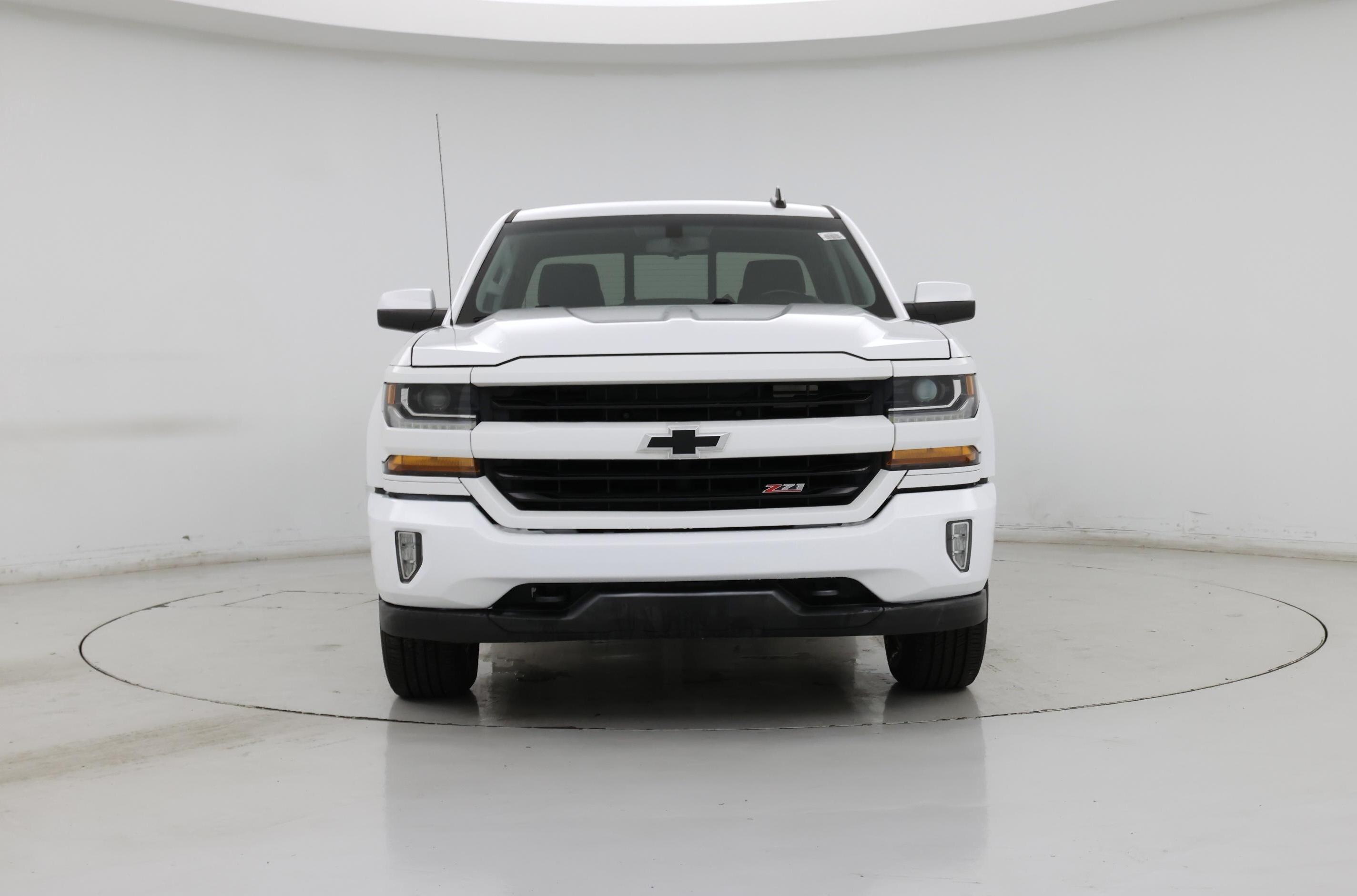 Thumbnail: 2018 Chevrolet Silverado 1500 - 5