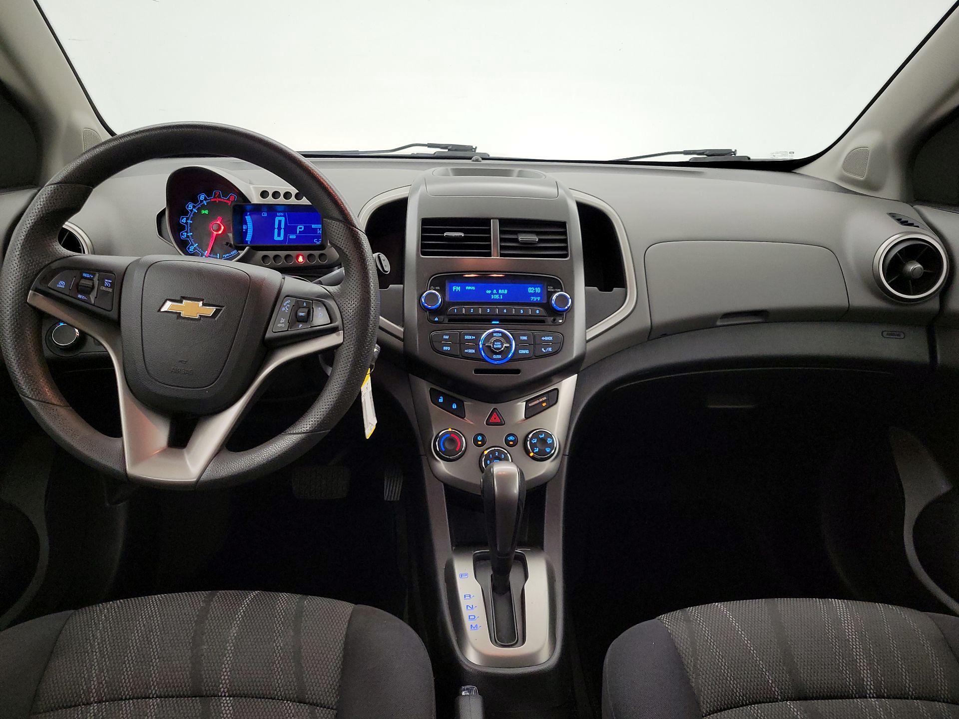 Thumbnail: 2014 Chevrolet Sonic - 9