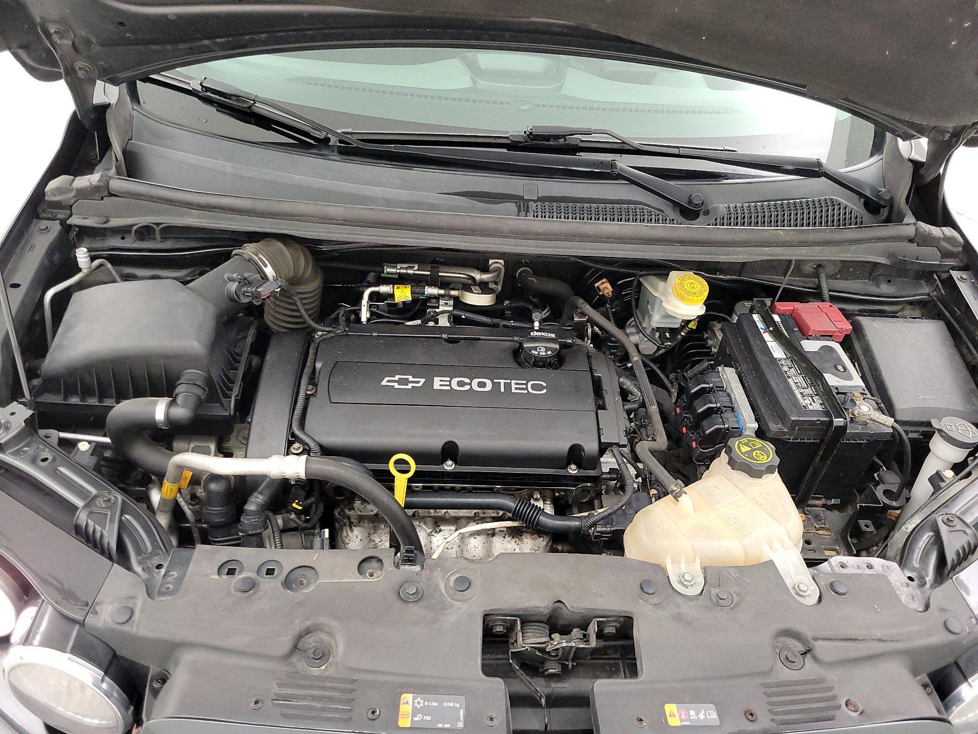 Thumbnail: 2014 Chevrolet Sonic - 20