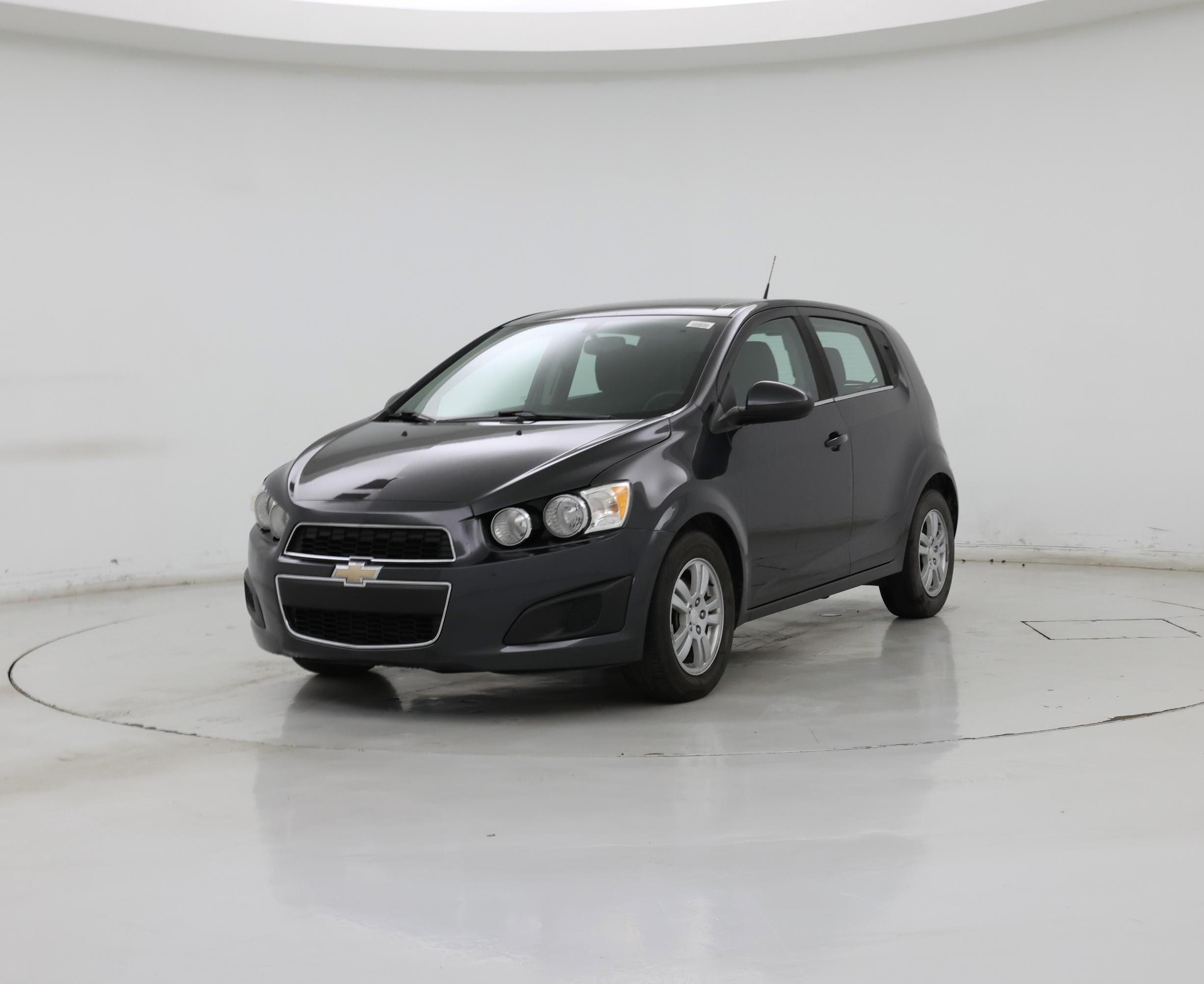 Thumbnail: 2014 Chevrolet Sonic - 4