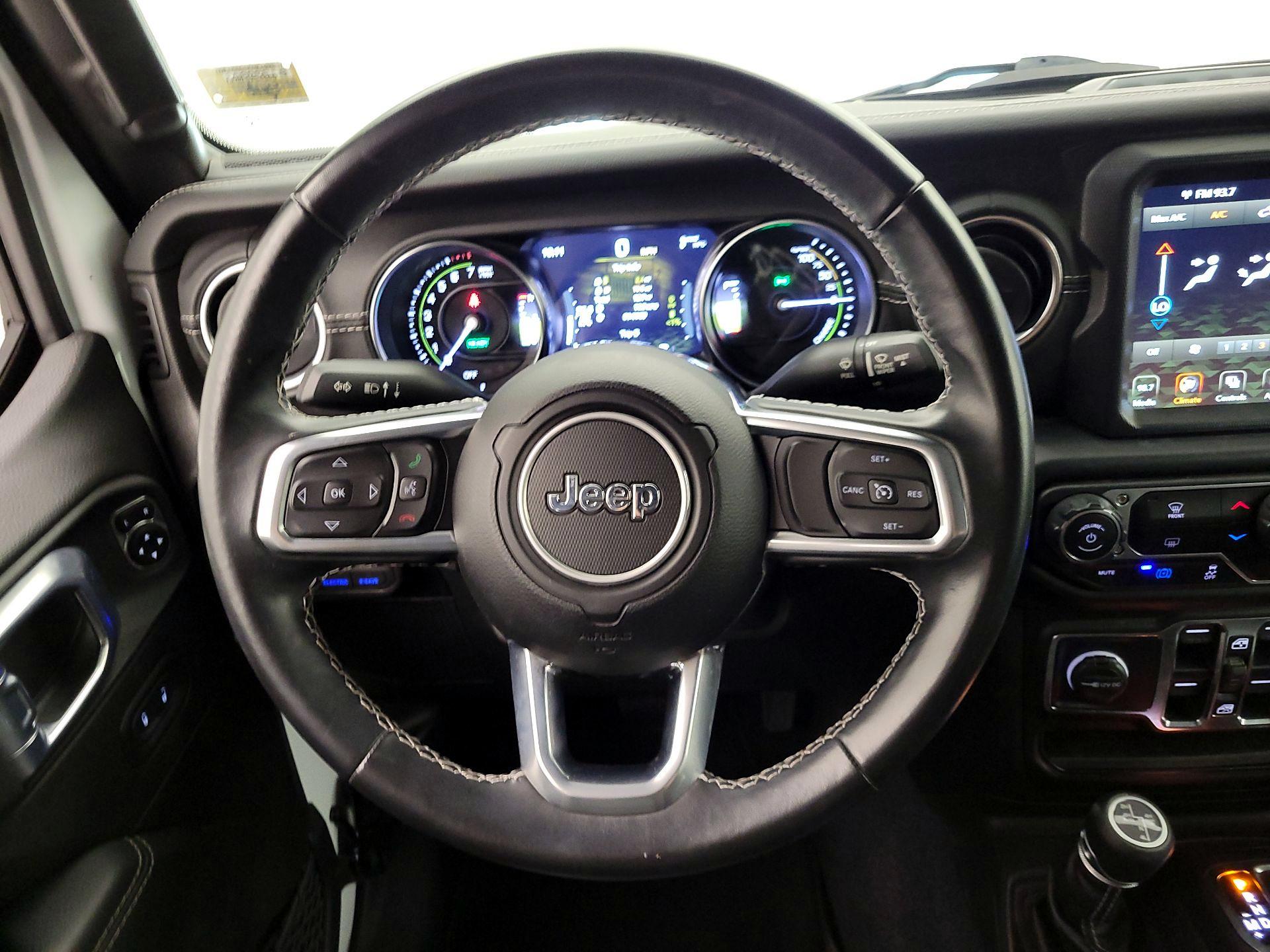 Thumbnail: 2021 Jeep Wrangler - 10