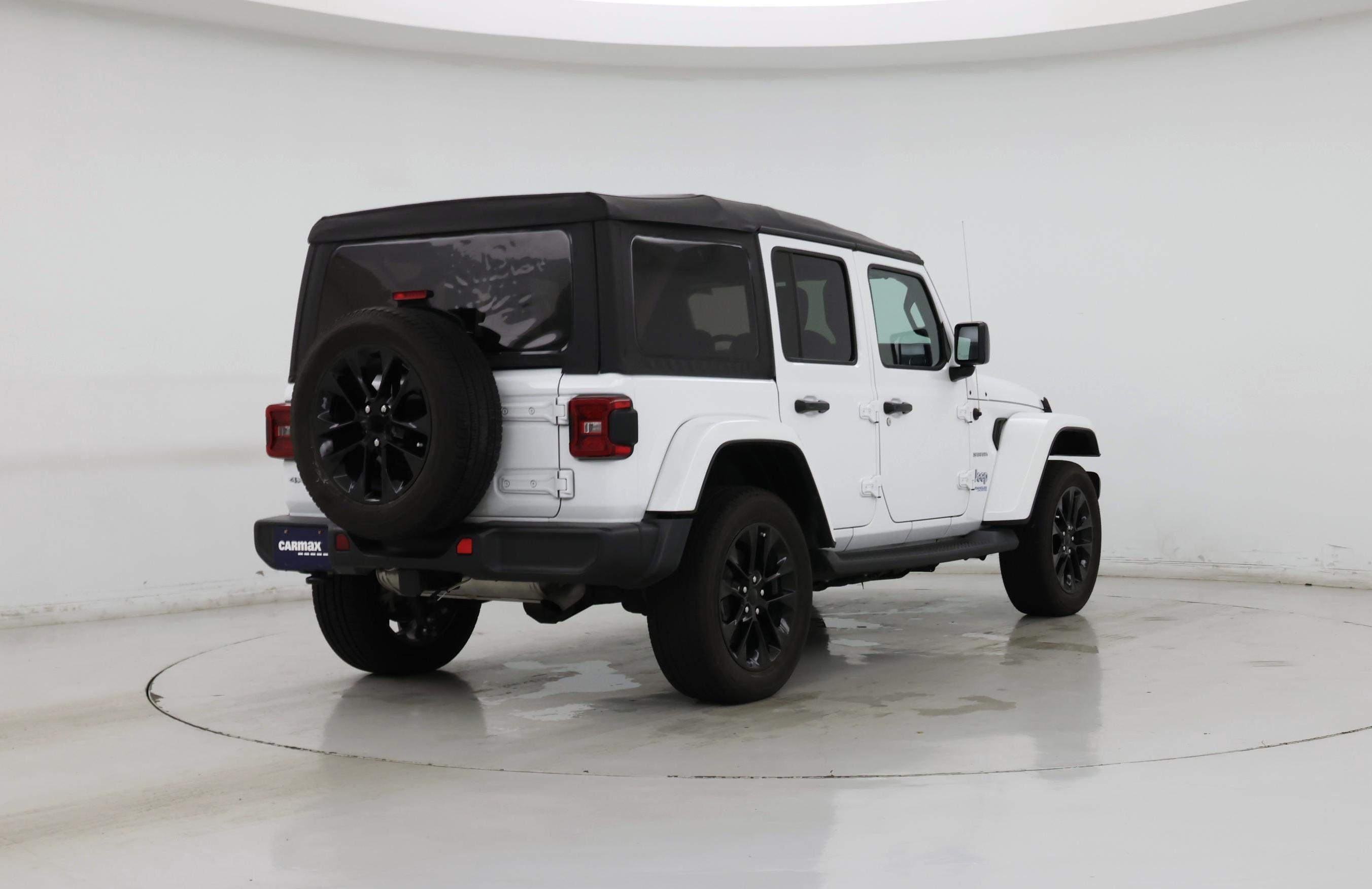 Thumbnail: 2021 Jeep Wrangler - 8