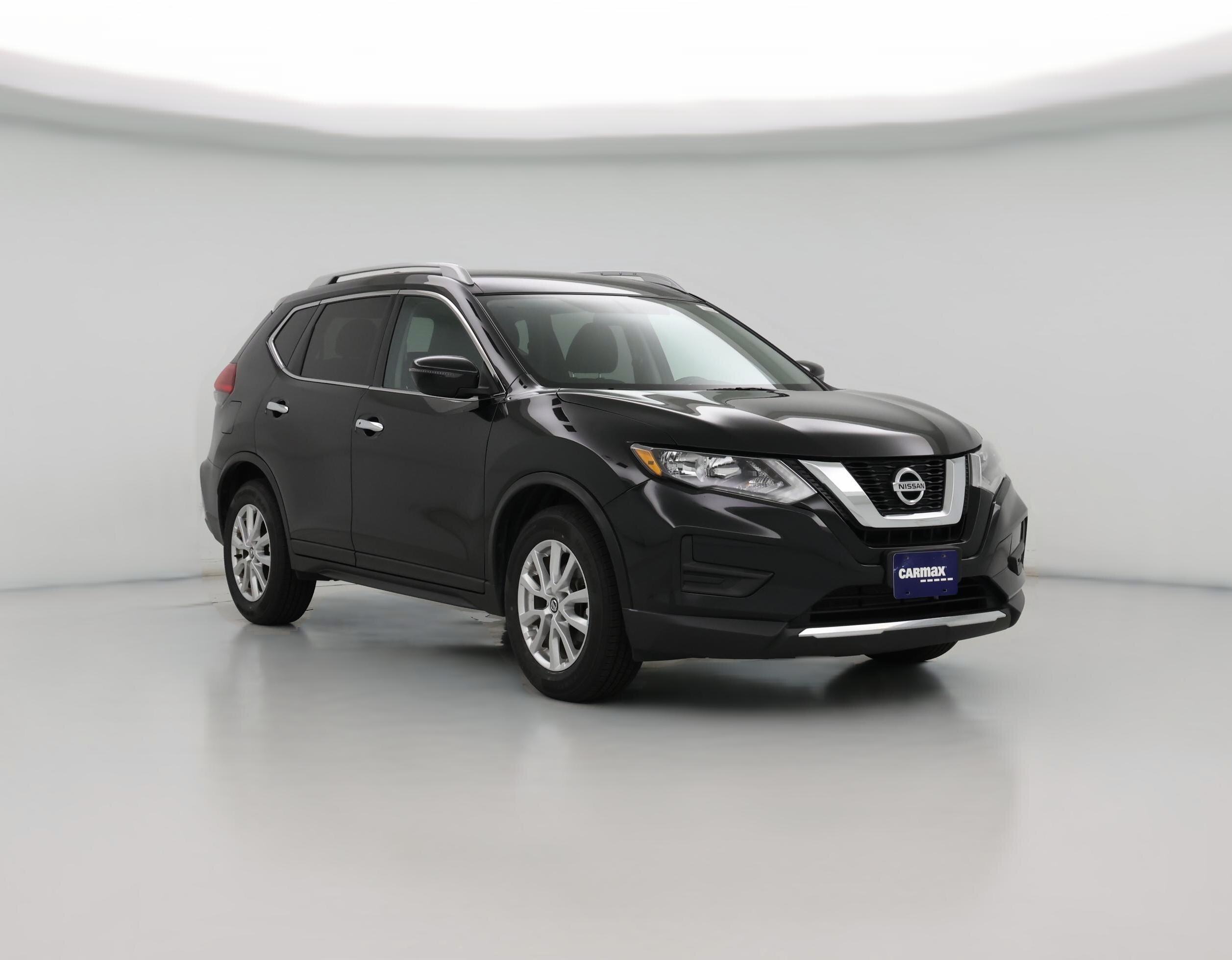 Thumbnail: 2017 Nissan Rogue - 1