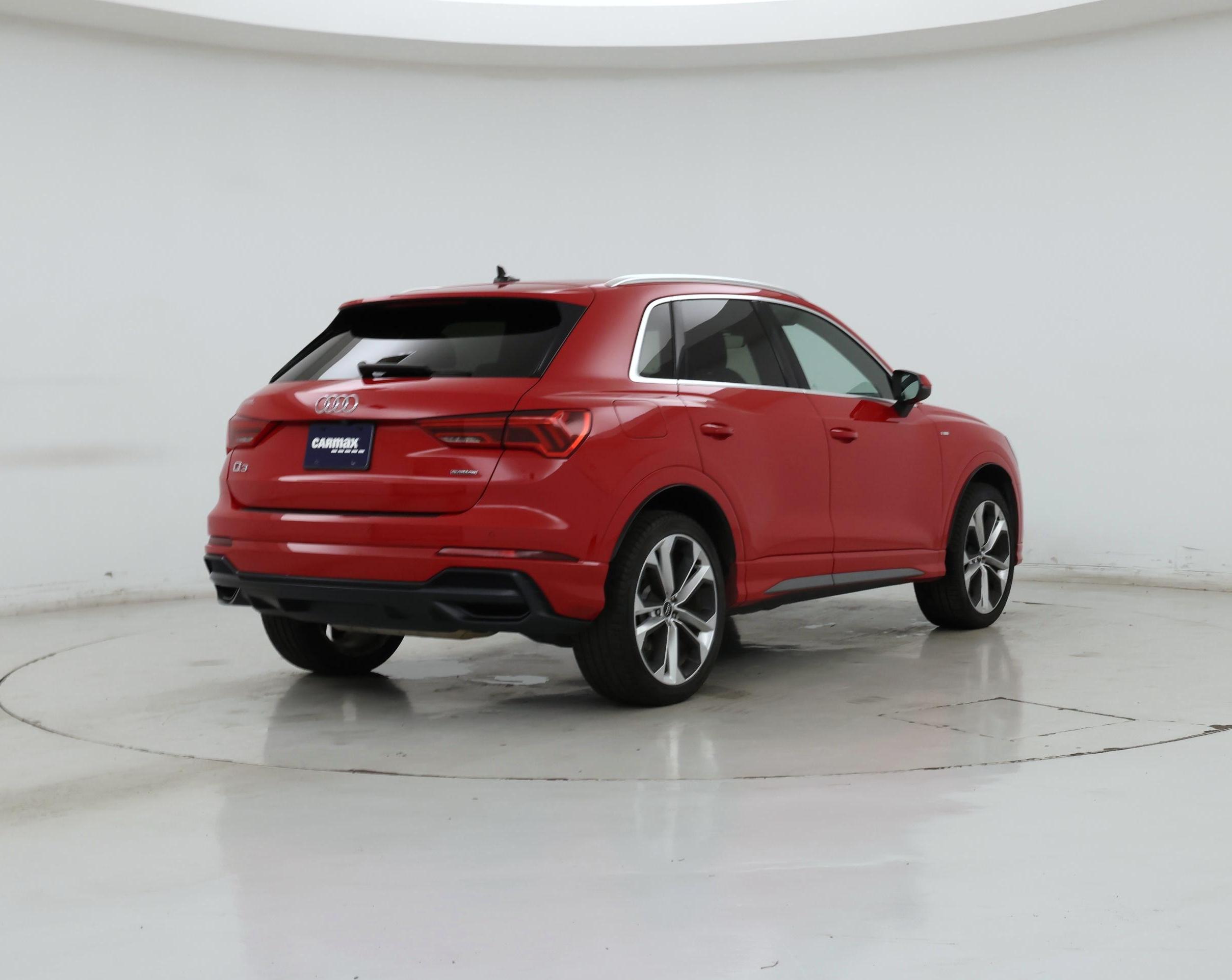 Thumbnail: 2020 Audi Q3 - 8