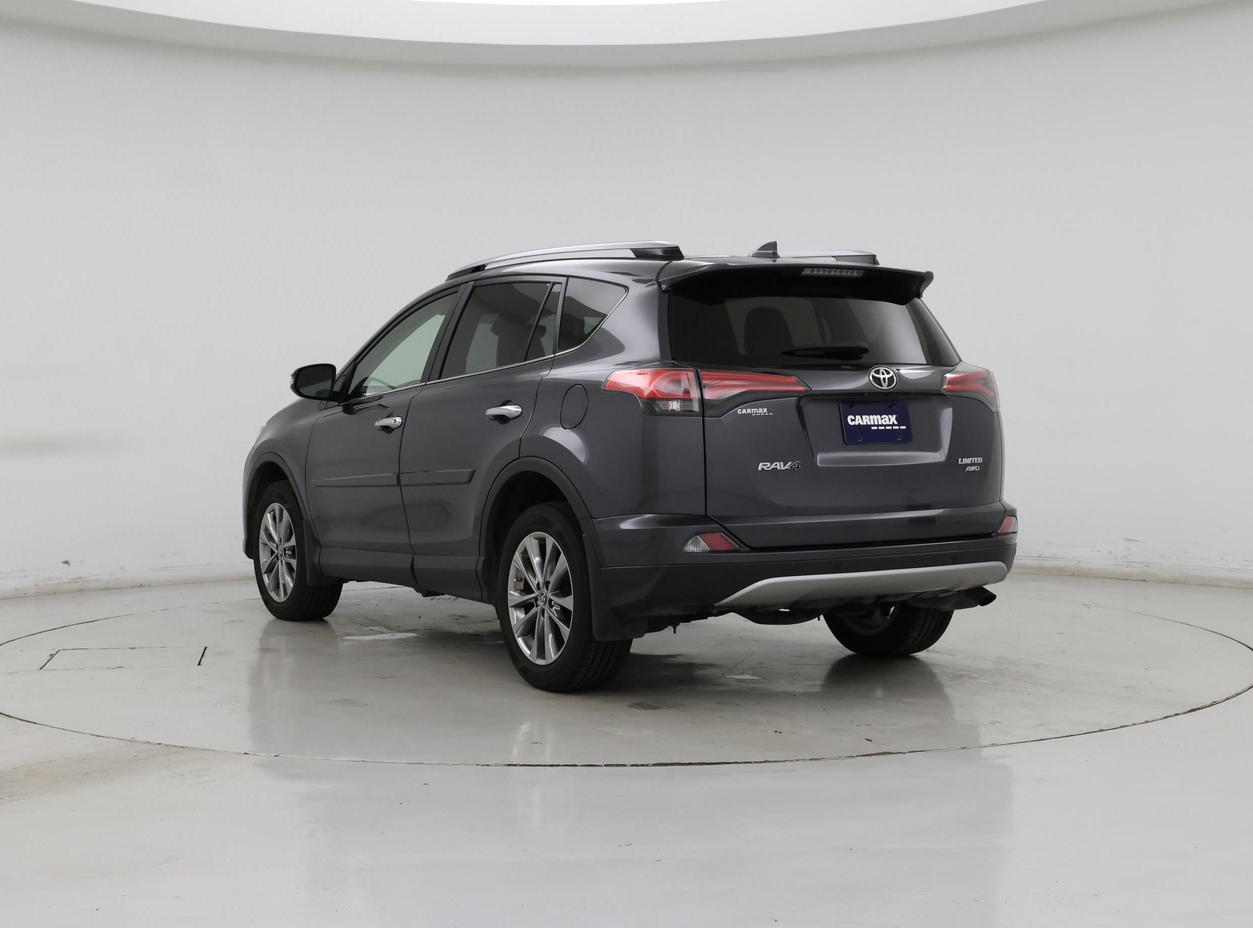 Thumbnail: 2017 Toyota RAV4 - 2