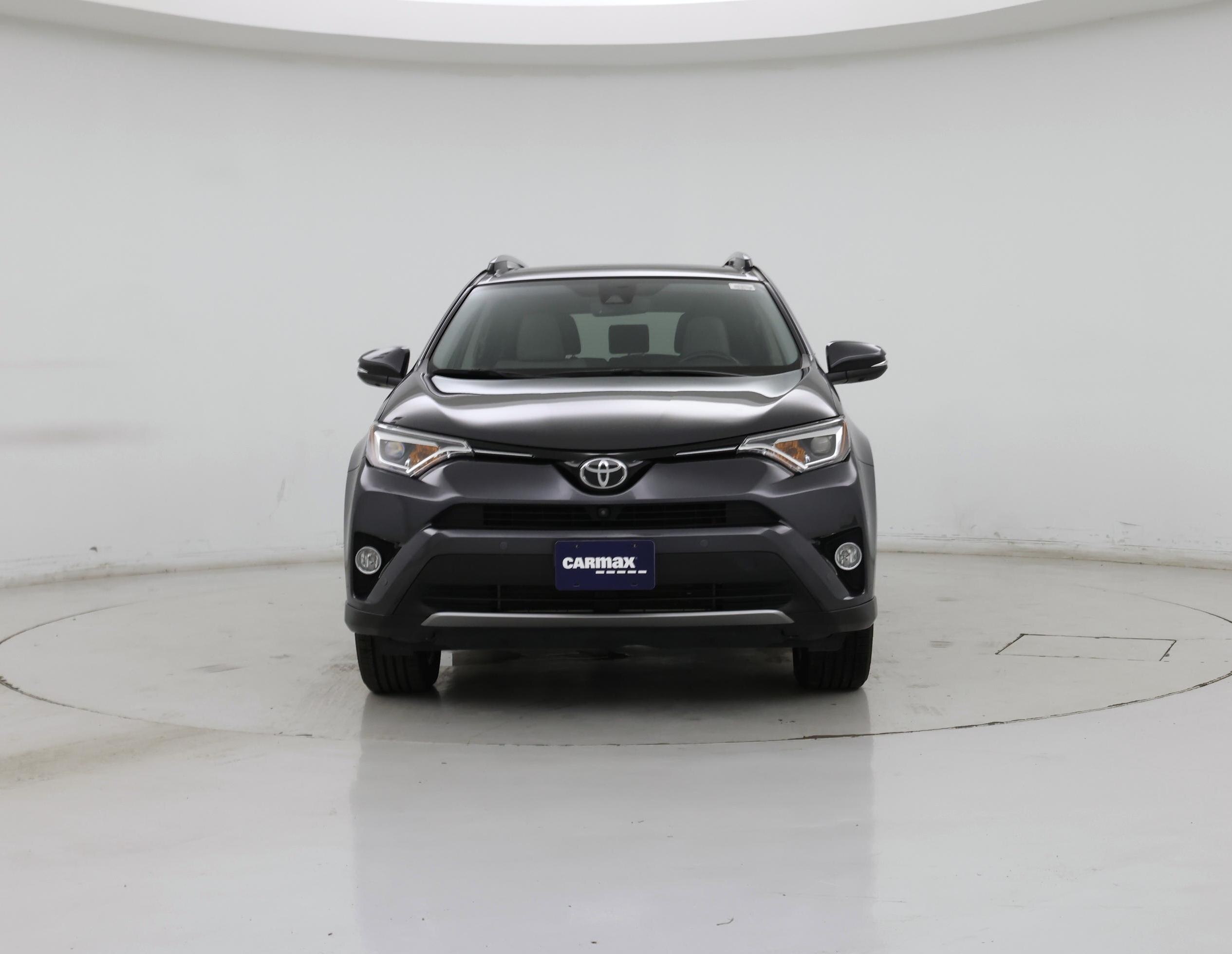 Thumbnail: 2017 Toyota RAV4 - 5
