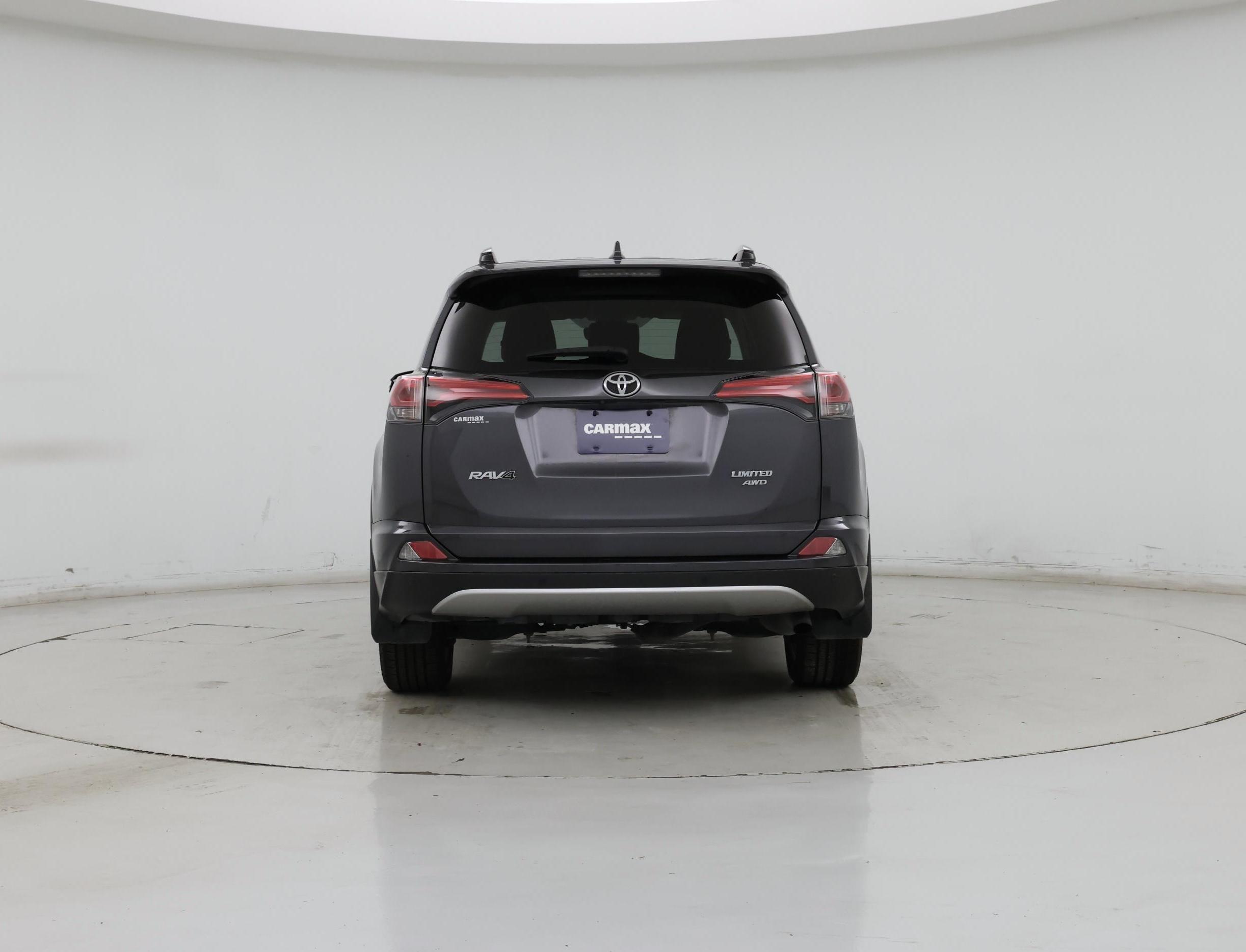 Thumbnail: 2017 Toyota RAV4 - 6