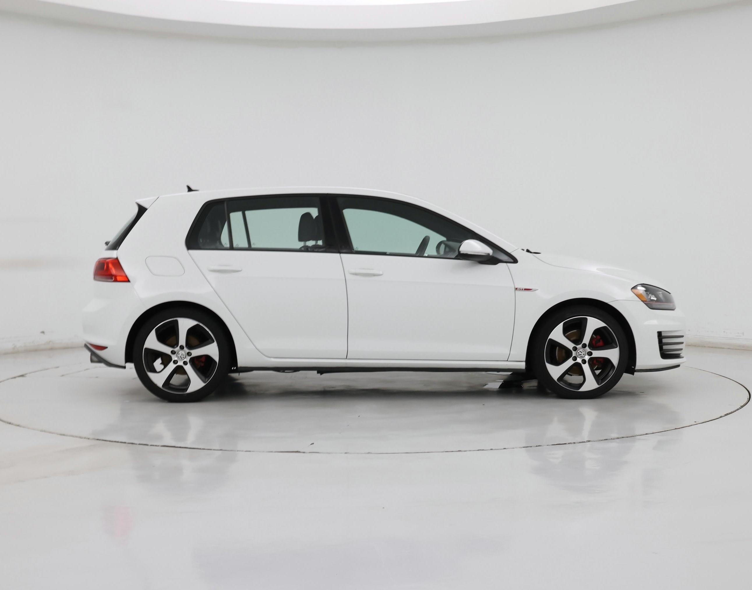 Thumbnail: 2016 Volkswagen Golf - 7