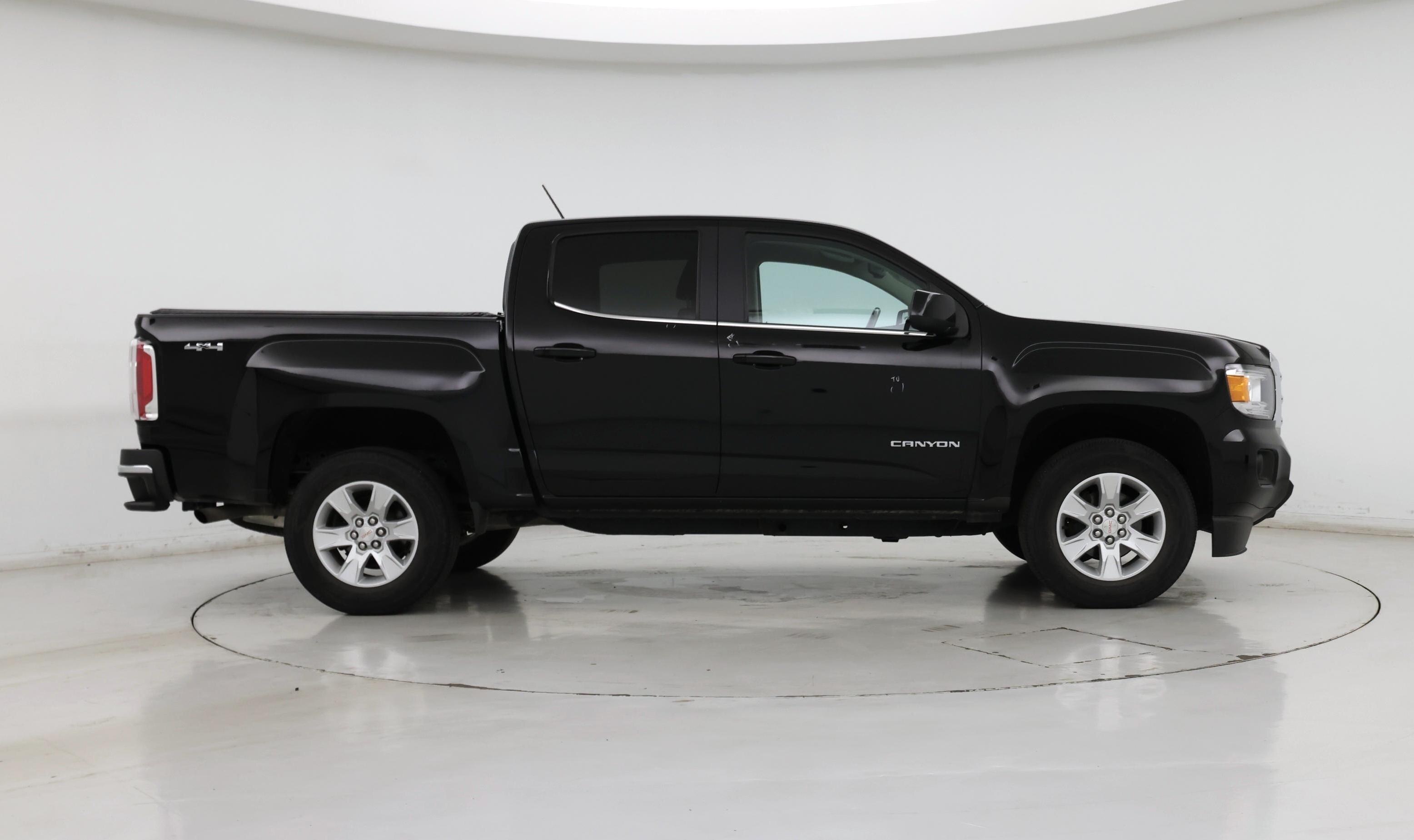 Thumbnail: 2016 GMC Canyon - 7