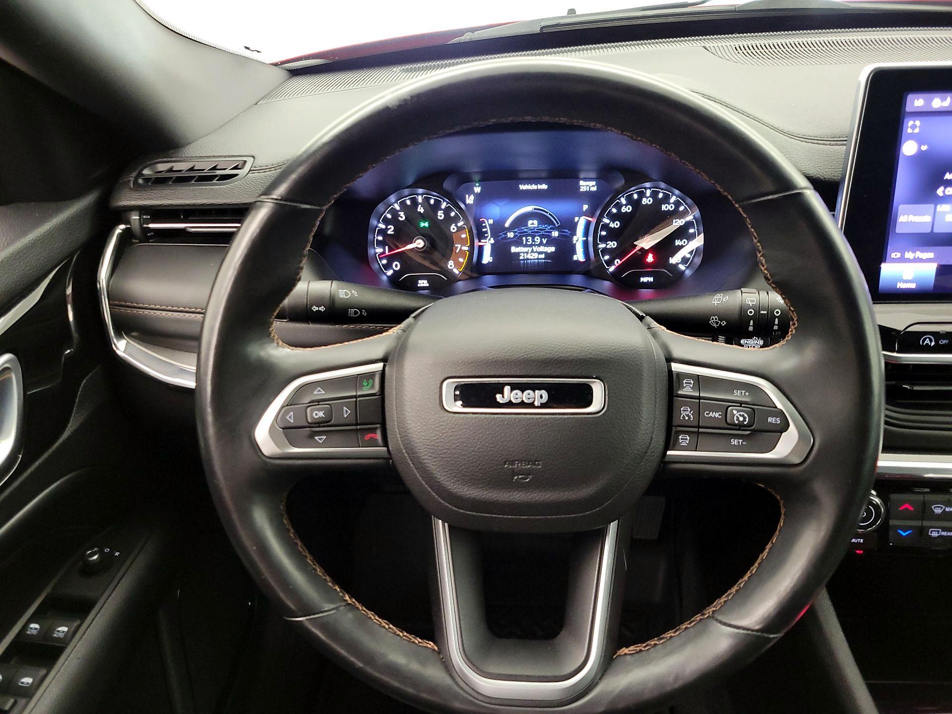 Thumbnail: 2022 Jeep Compass - 10
