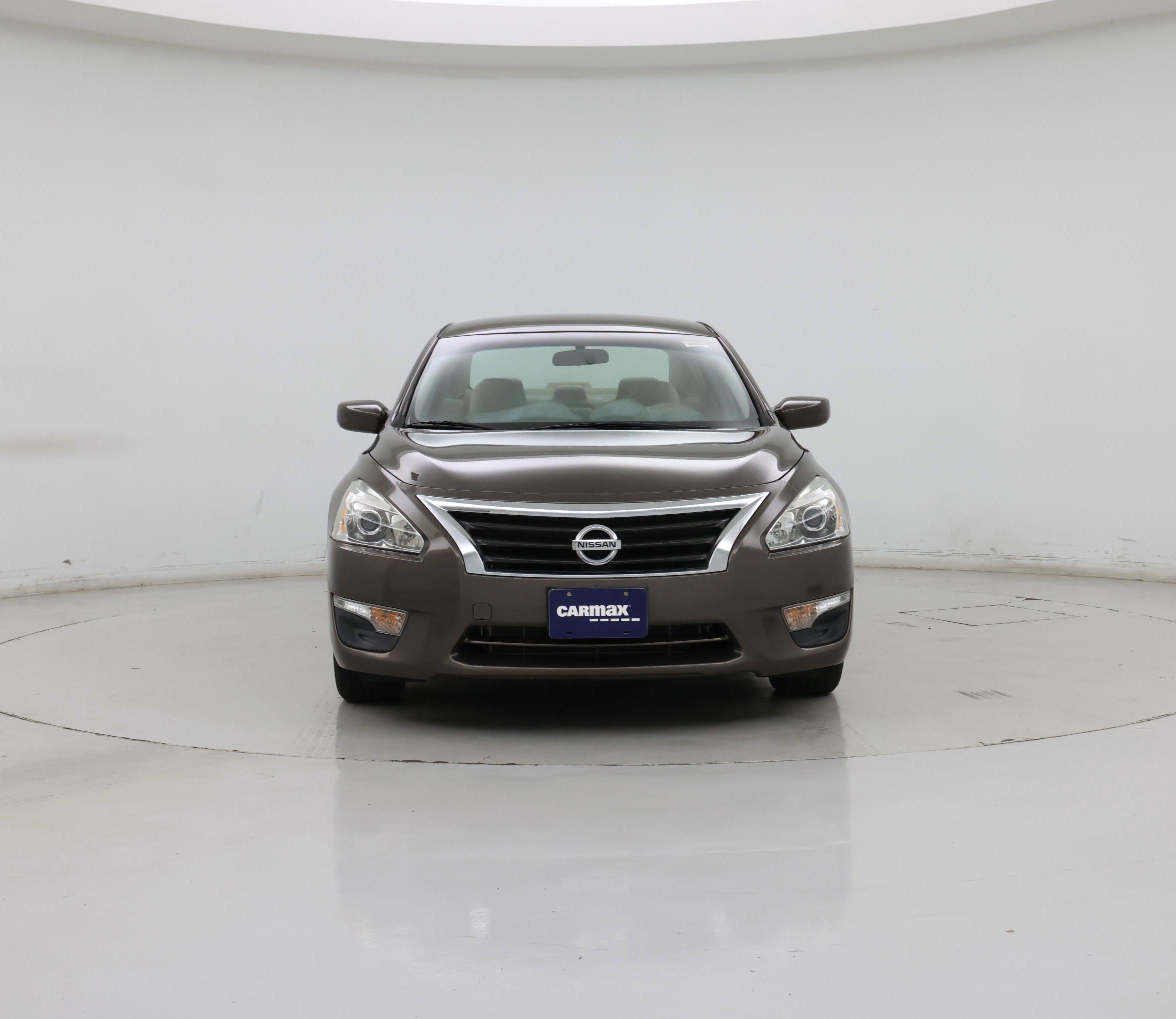 Thumbnail: 2013 Nissan Altima - 5