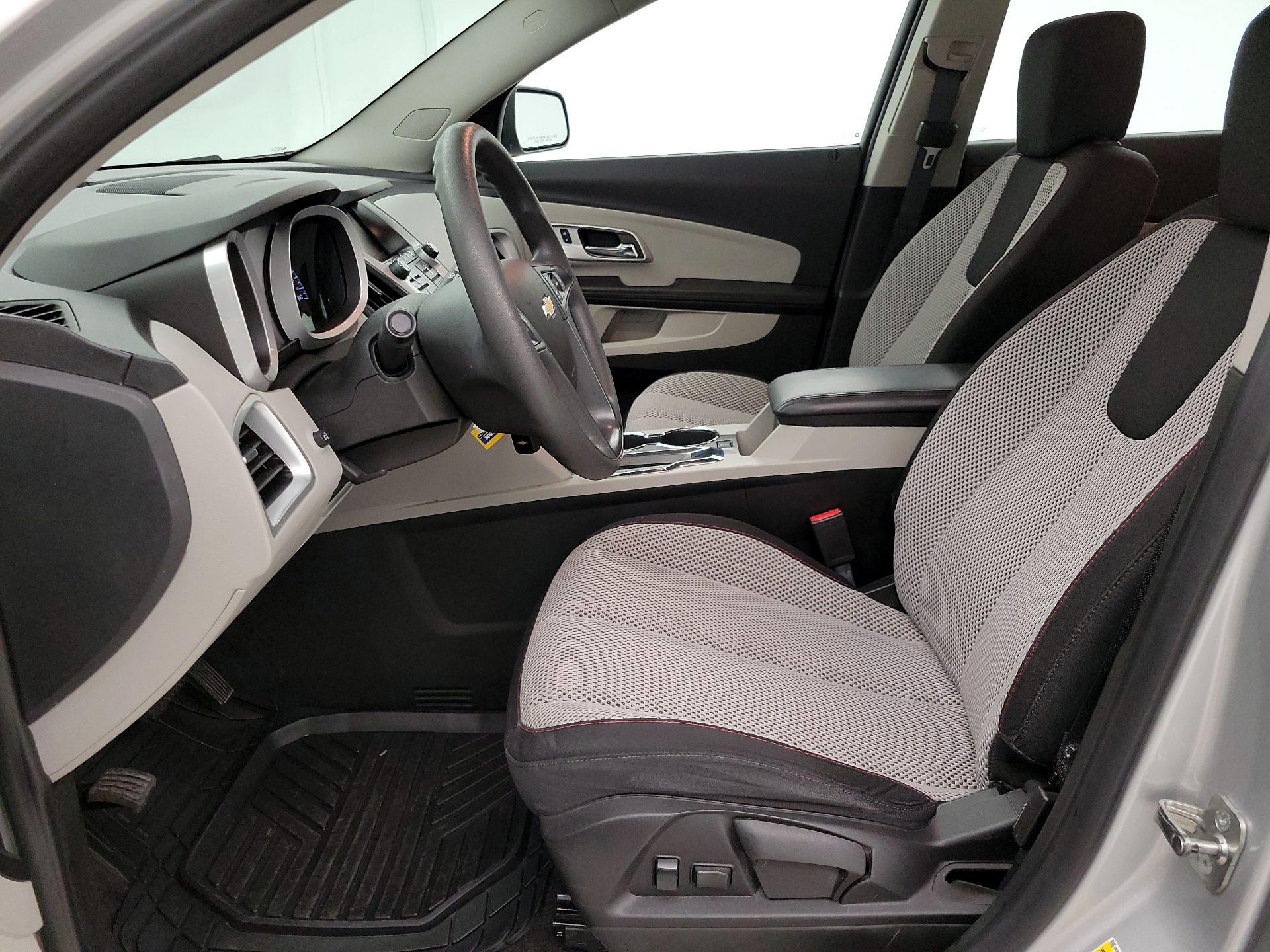 Thumbnail: 2016 Chevrolet Equinox - 11