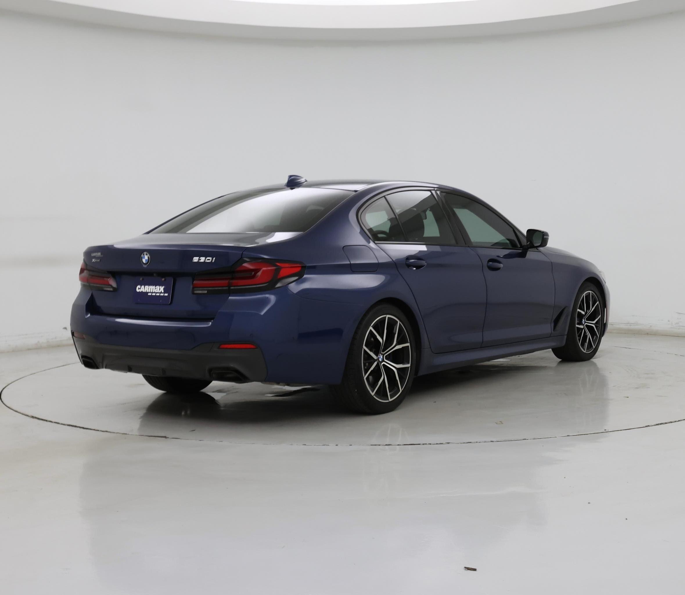 Thumbnail: 2021 BMW 5 Series - 8