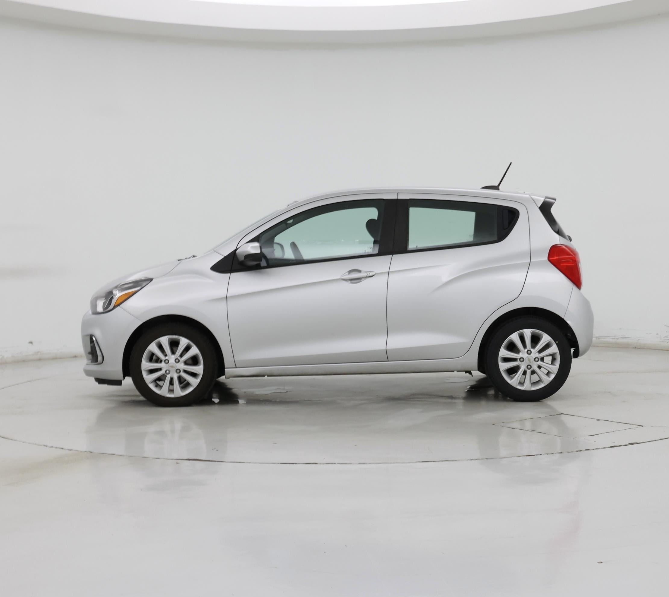 Thumbnail: 2018 Chevrolet Spark - 3