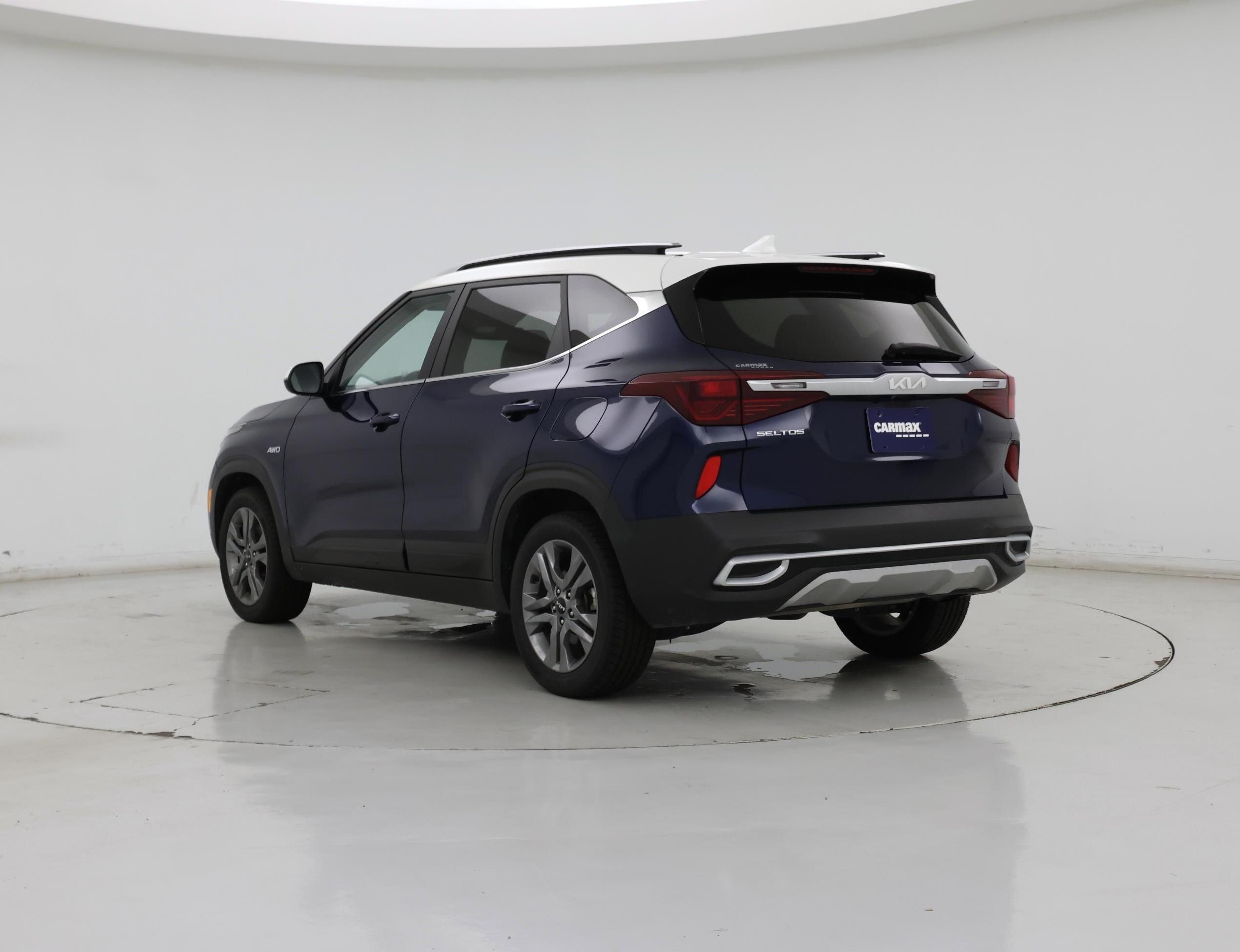 Thumbnail: 2022 Kia Seltos - 2
