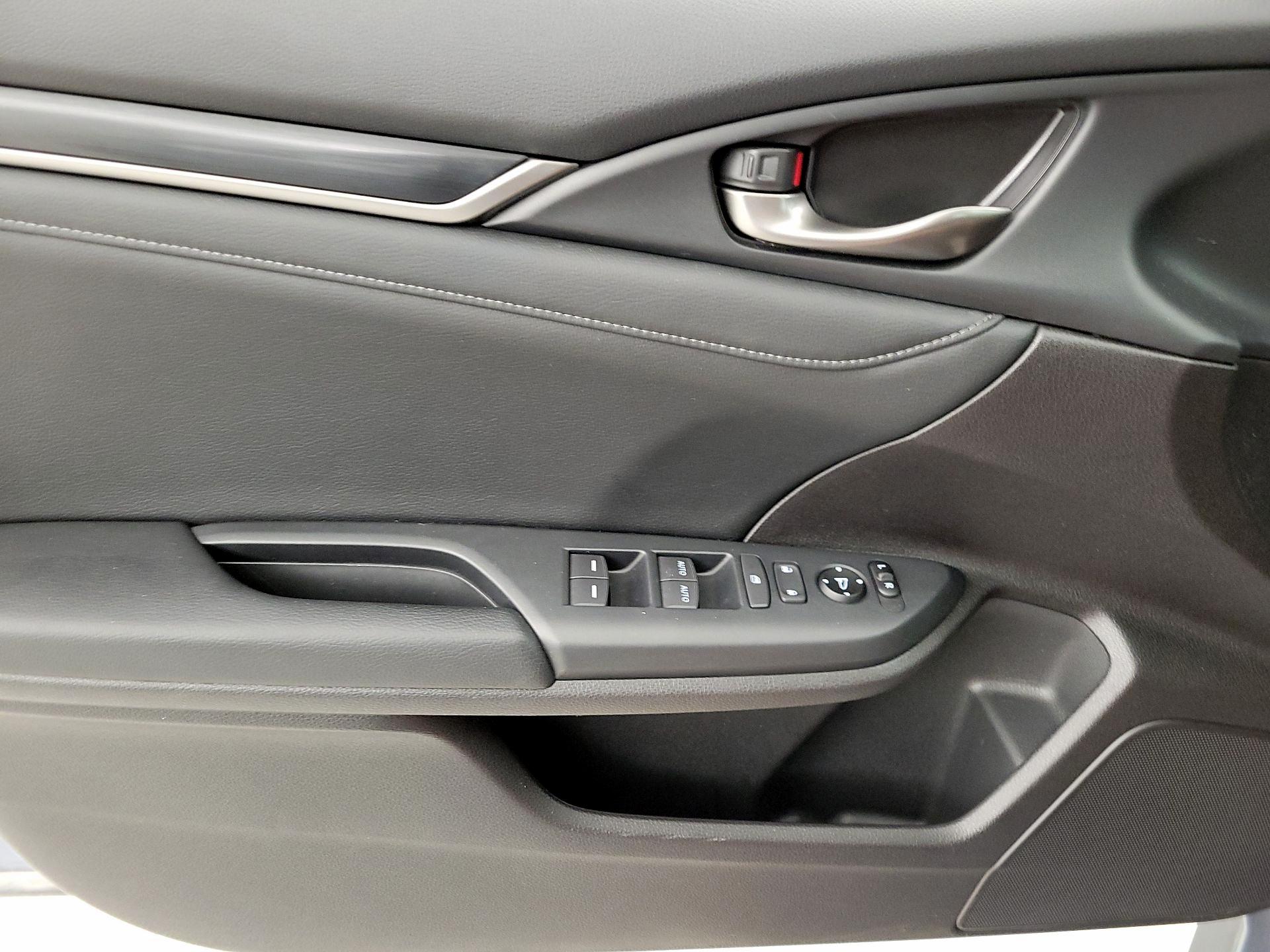 Thumbnail: 2020 Honda Civic - 12