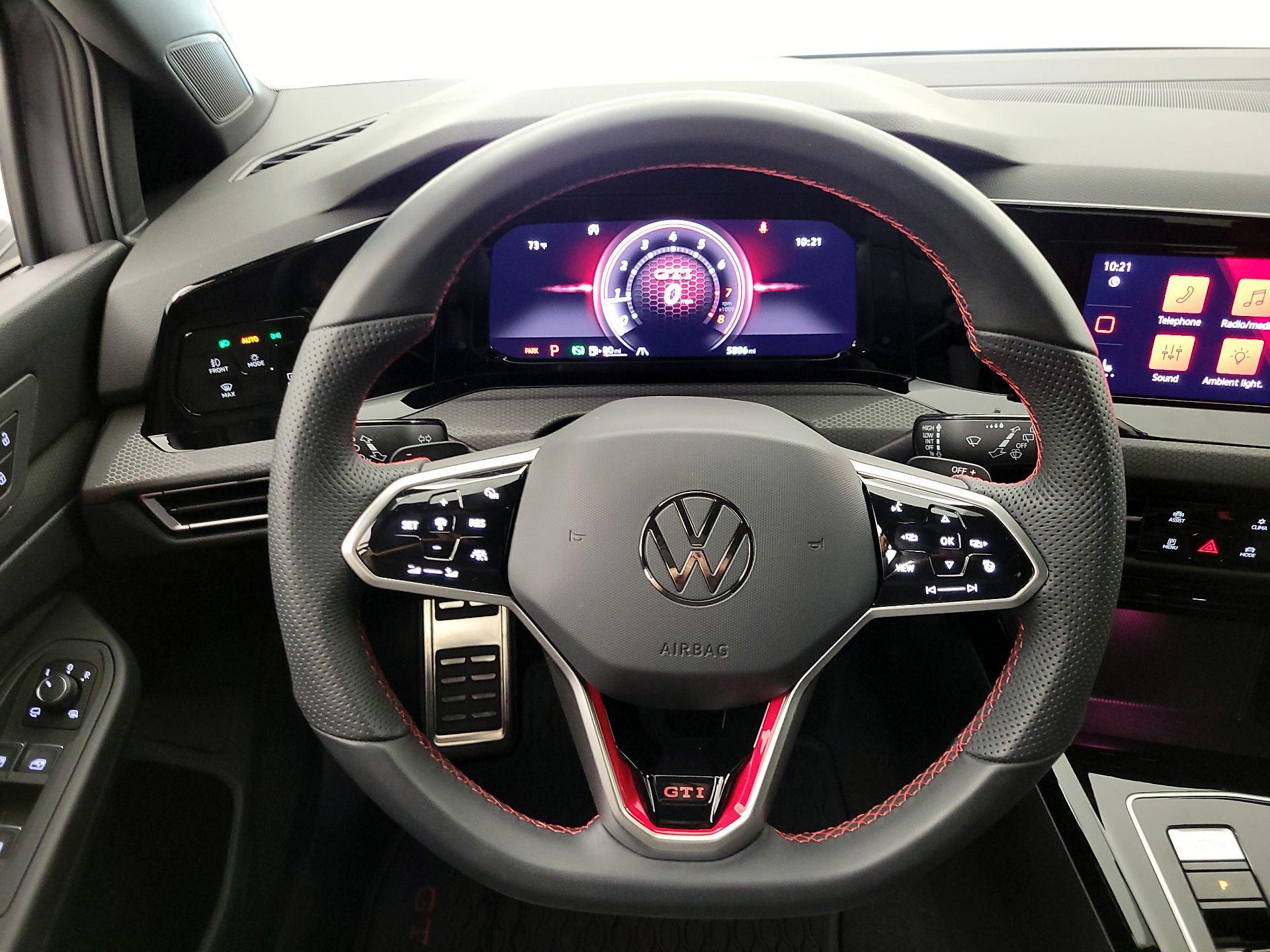 Thumbnail: 2024 Volkswagen Golf - 10