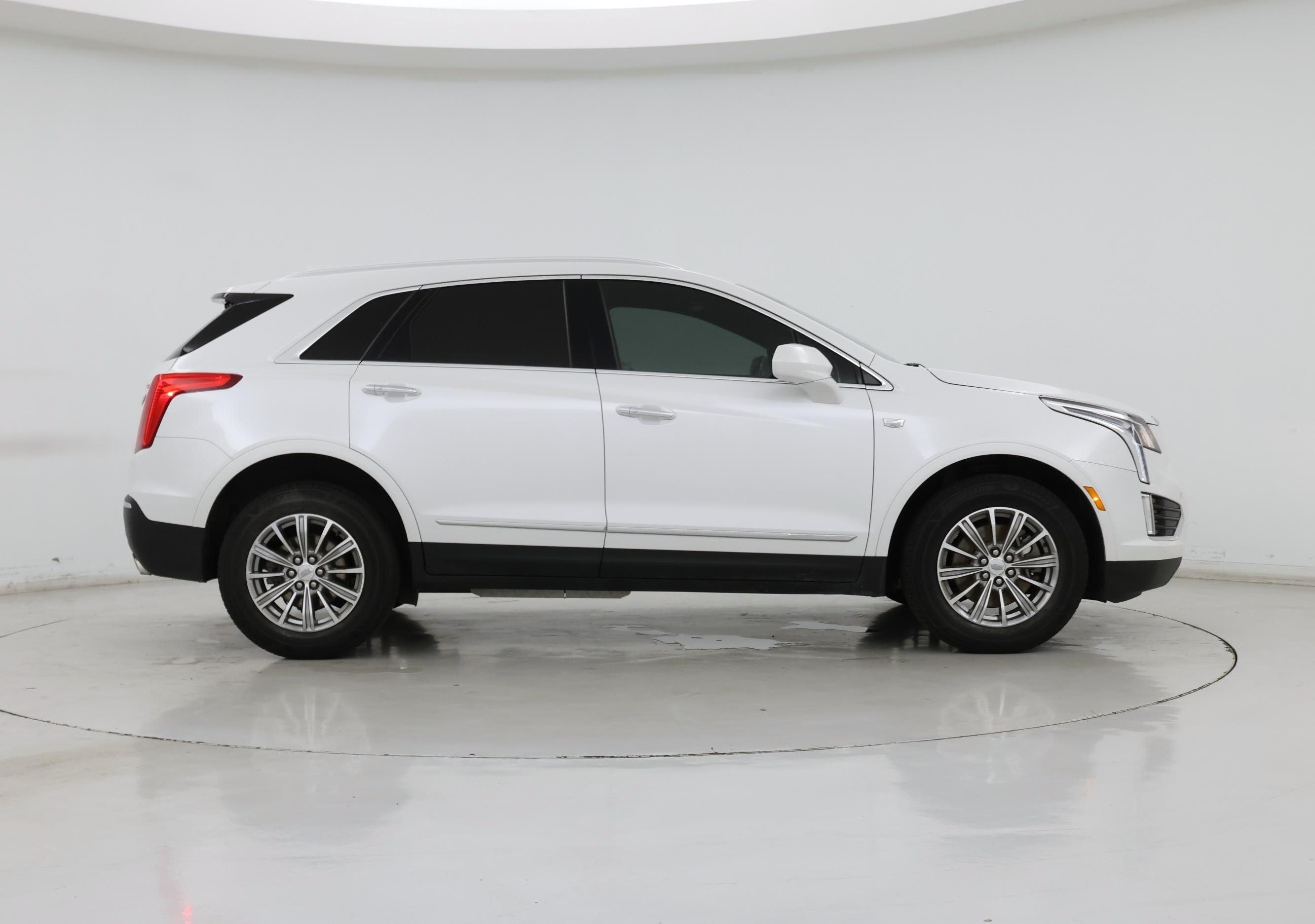 Thumbnail: 2017 Cadillac XT5 - 7
