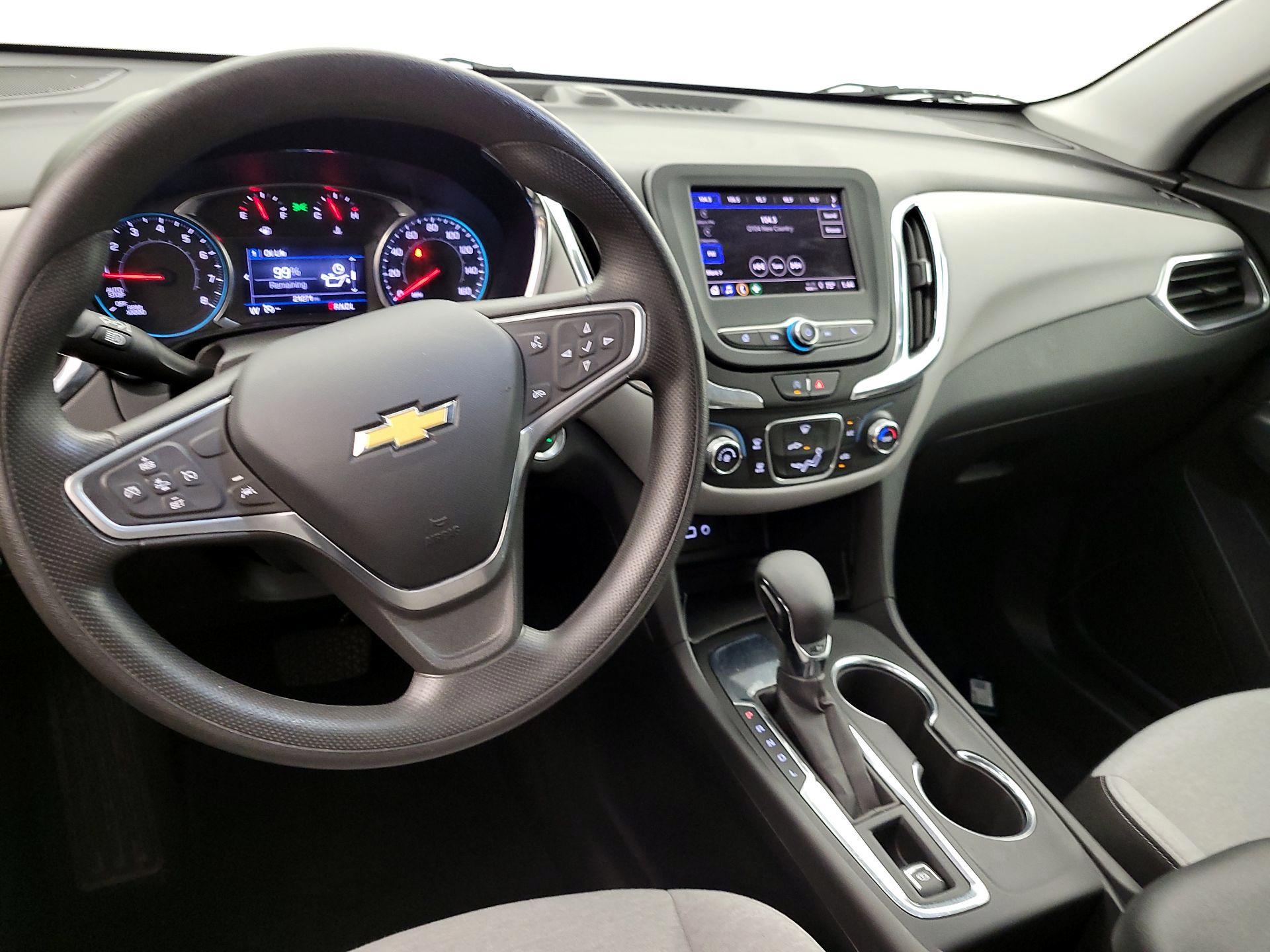 Thumbnail: 2023 Chevrolet Equinox - 9