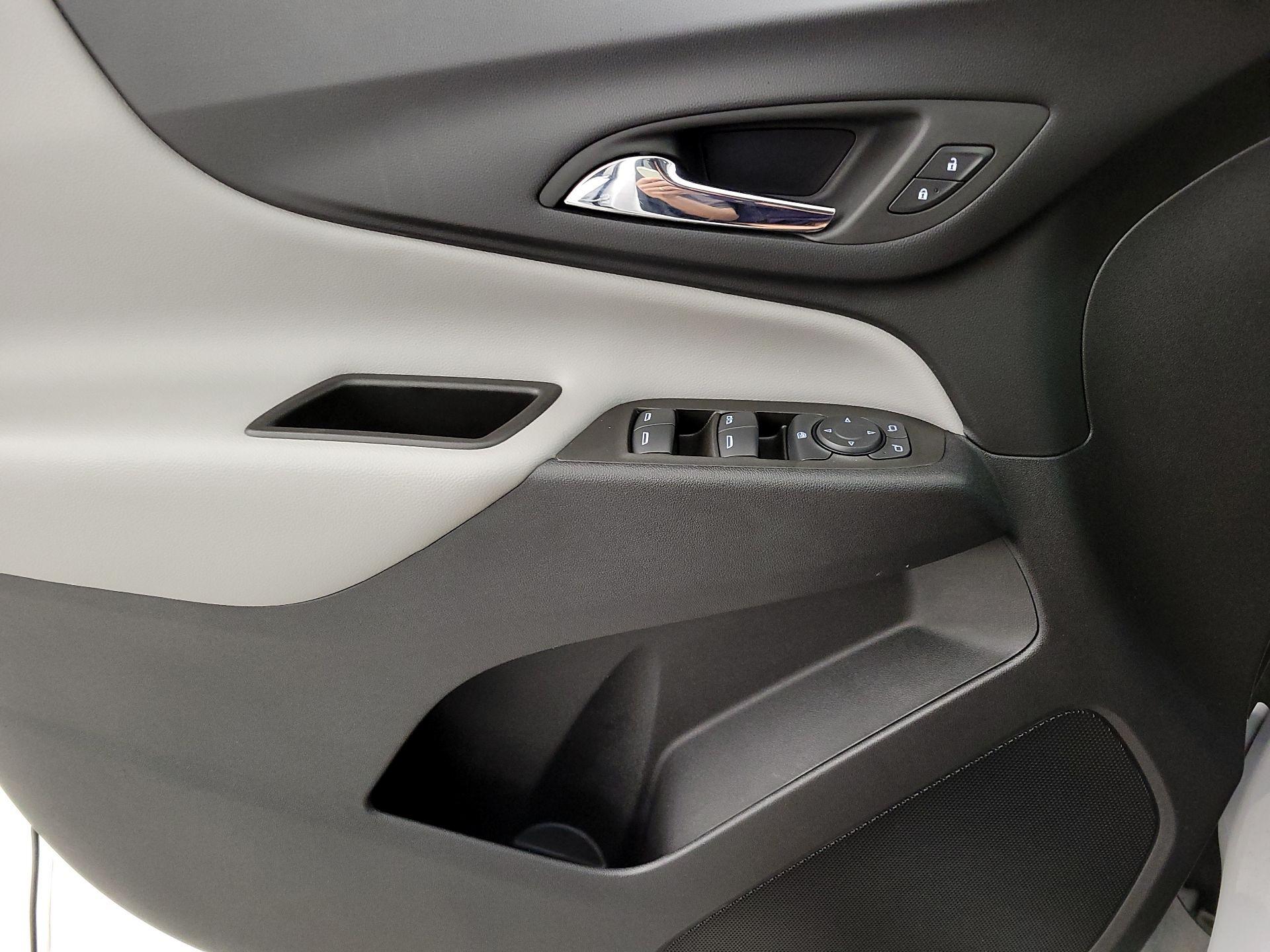 Thumbnail: 2023 Chevrolet Equinox - 12