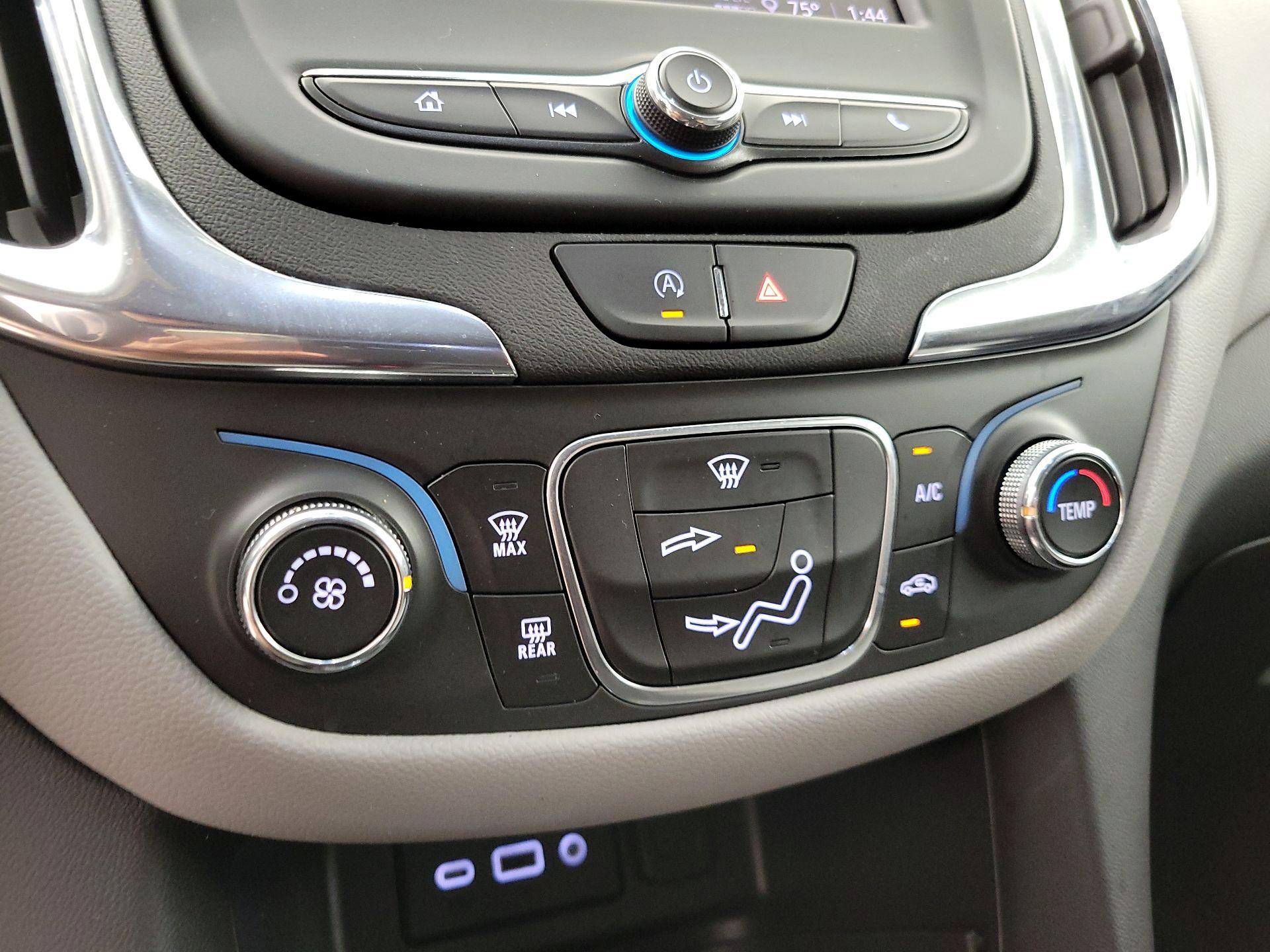 Thumbnail: 2023 Chevrolet Equinox - 16