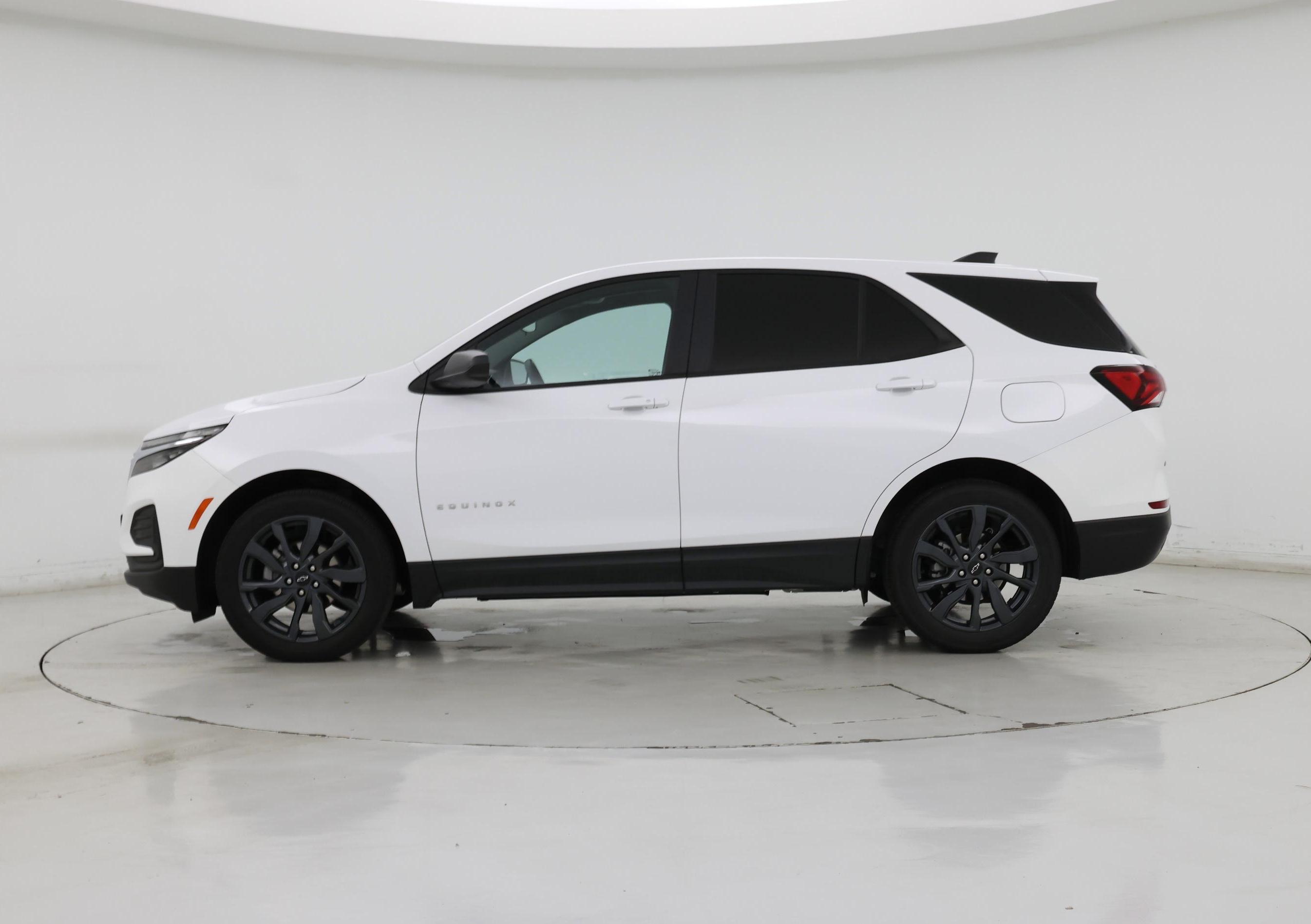Thumbnail: 2023 Chevrolet Equinox - 3