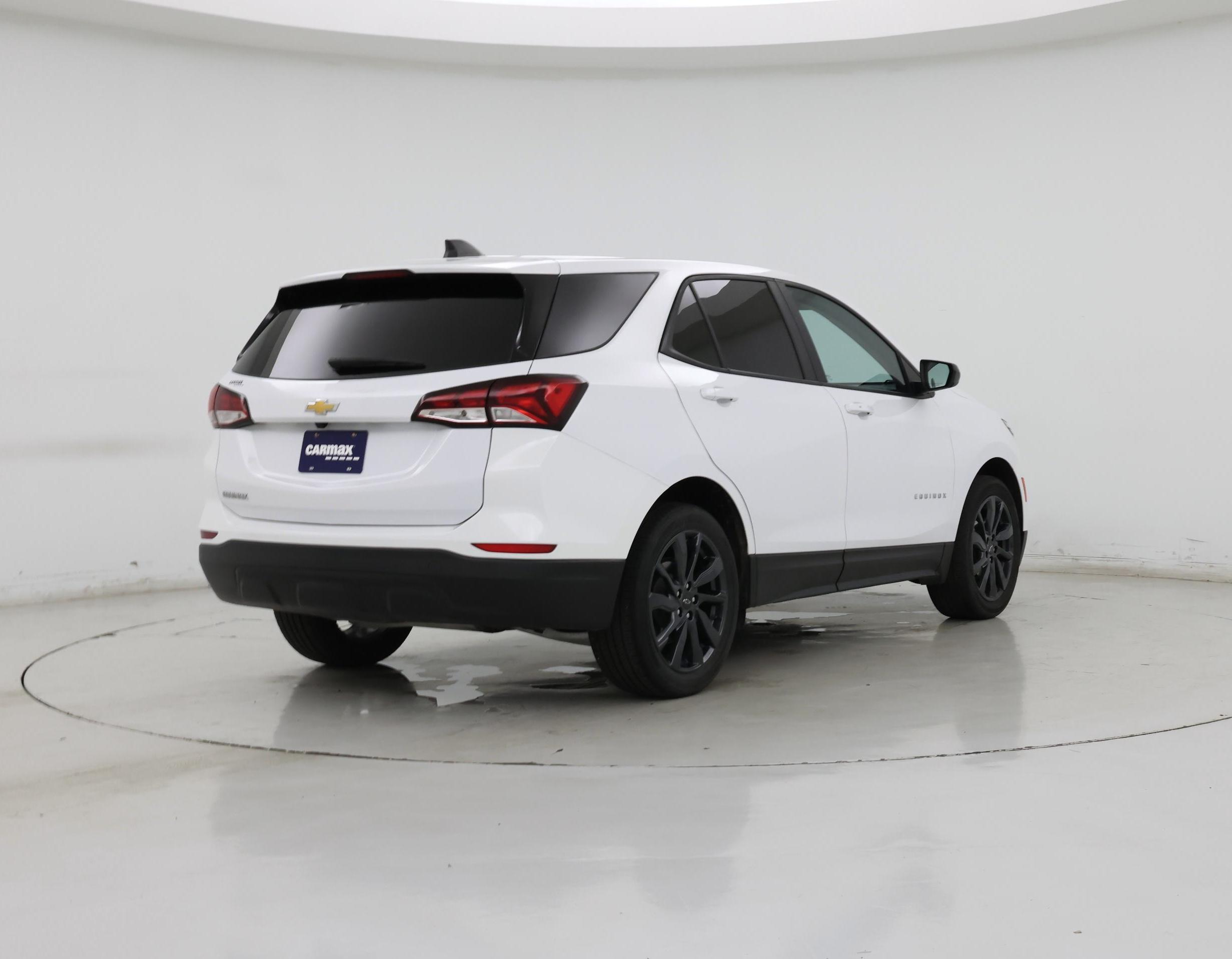 Thumbnail: 2023 Chevrolet Equinox - 8