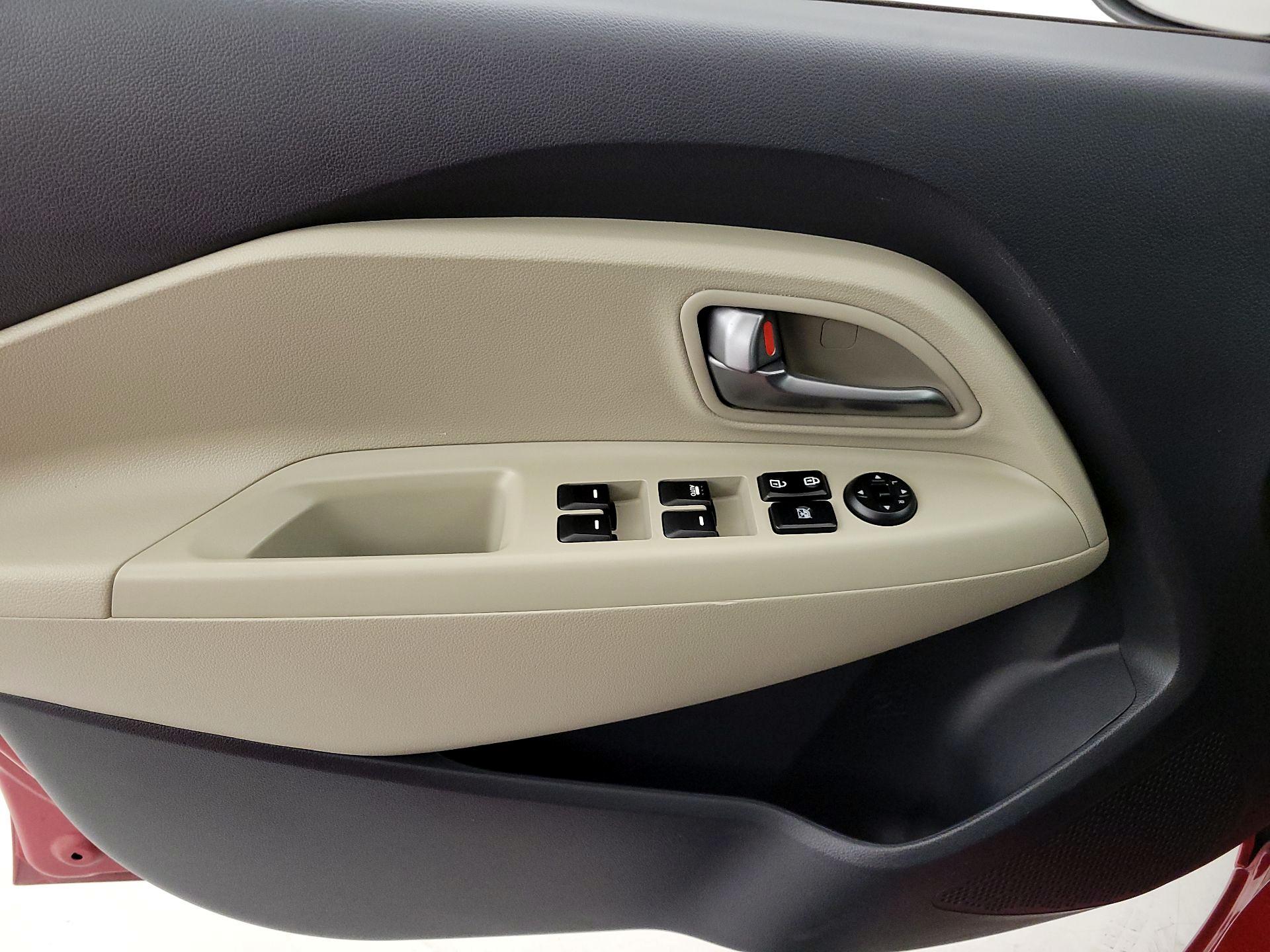 Thumbnail: 2013 Kia Rio - 12