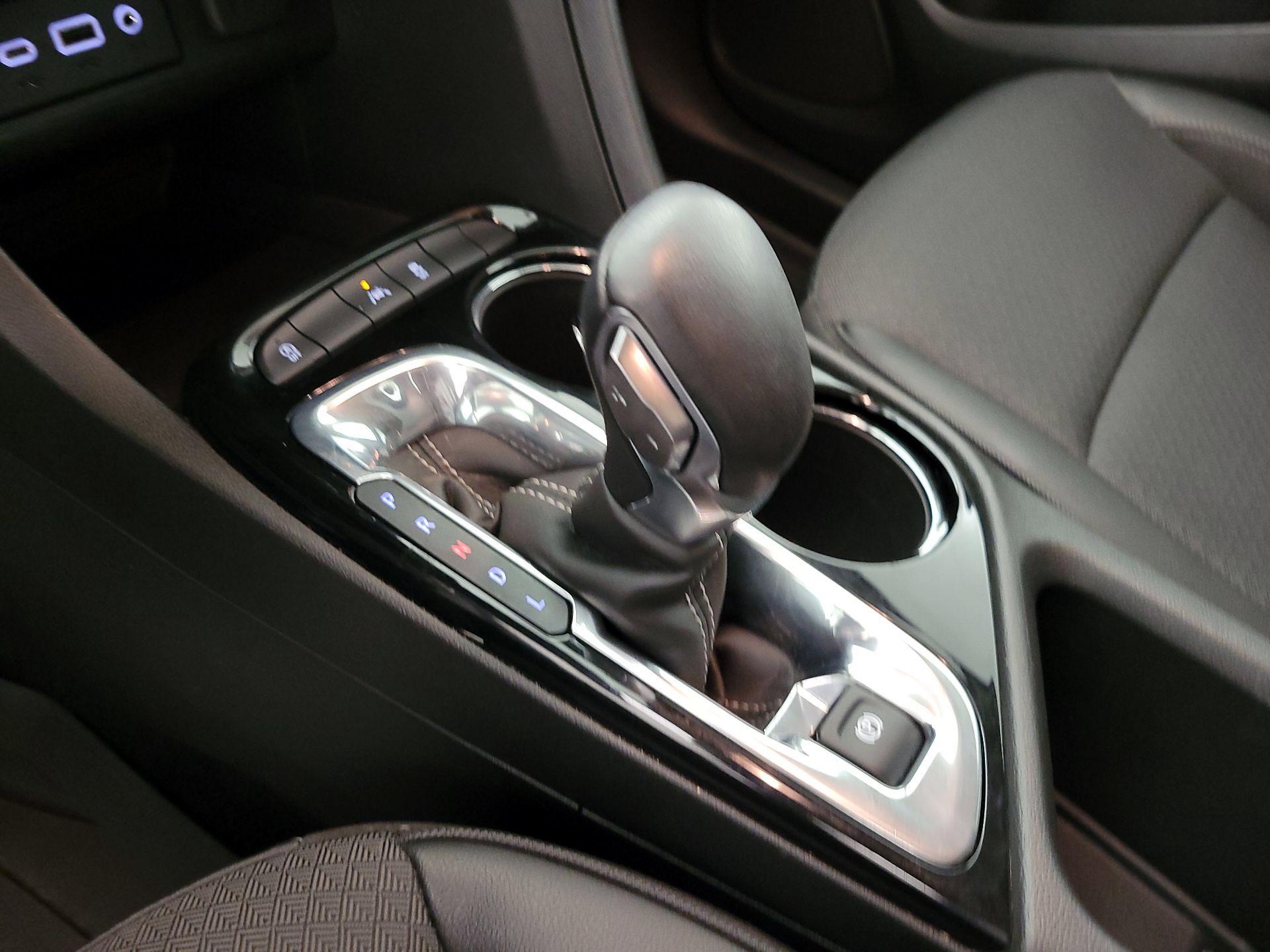 Thumbnail: 2023 Buick Encore GX - 17