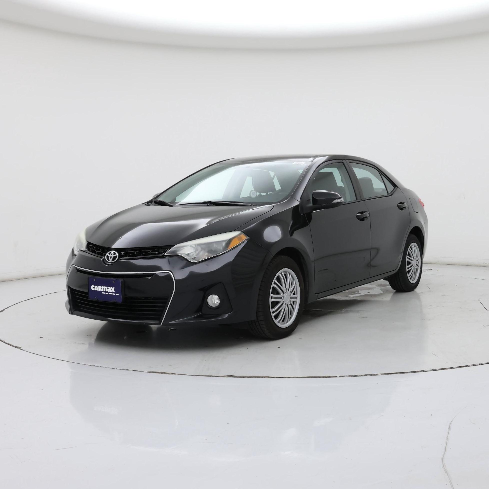 Thumbnail: 2015 Toyota Corolla - 4