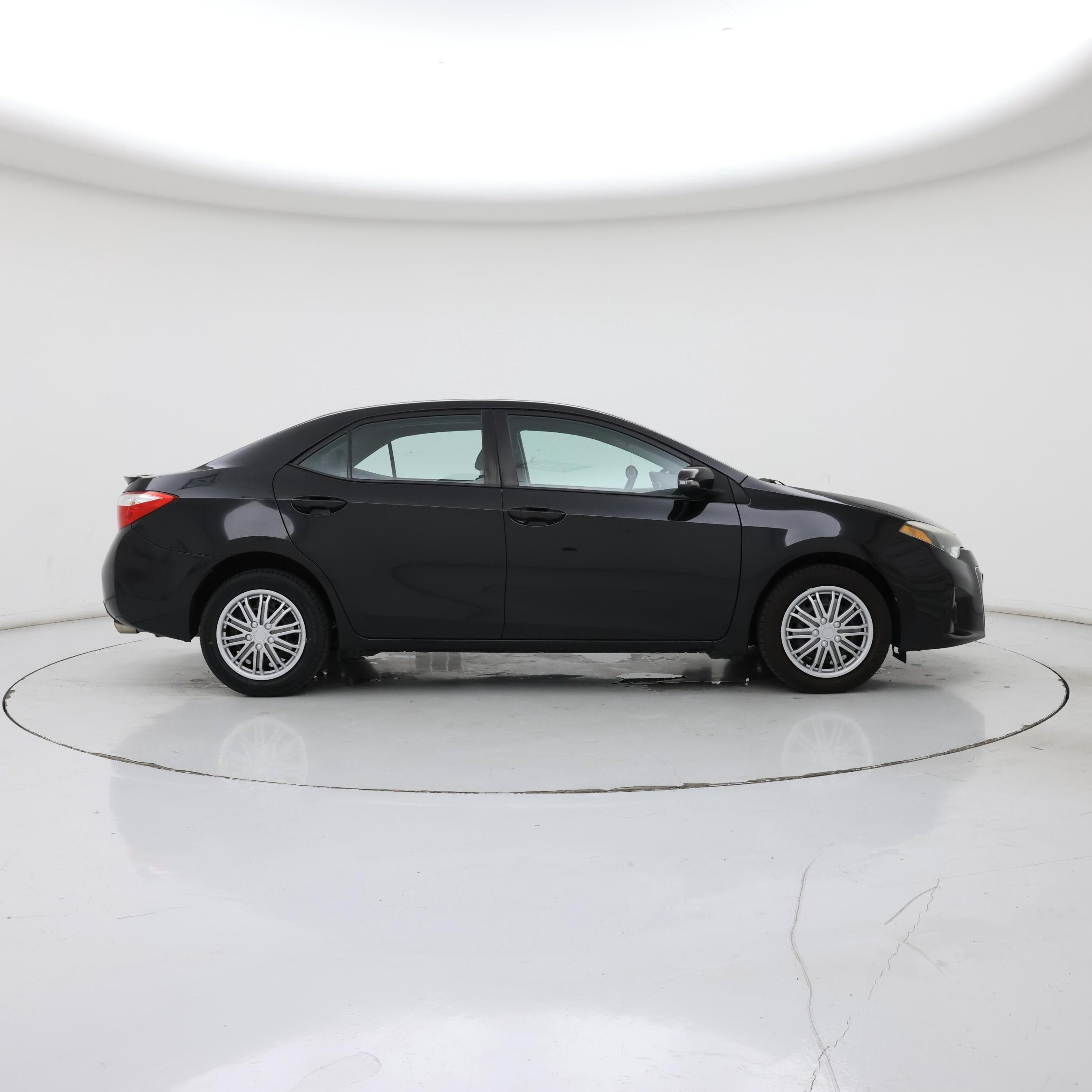 Thumbnail: 2015 Toyota Corolla - 7
