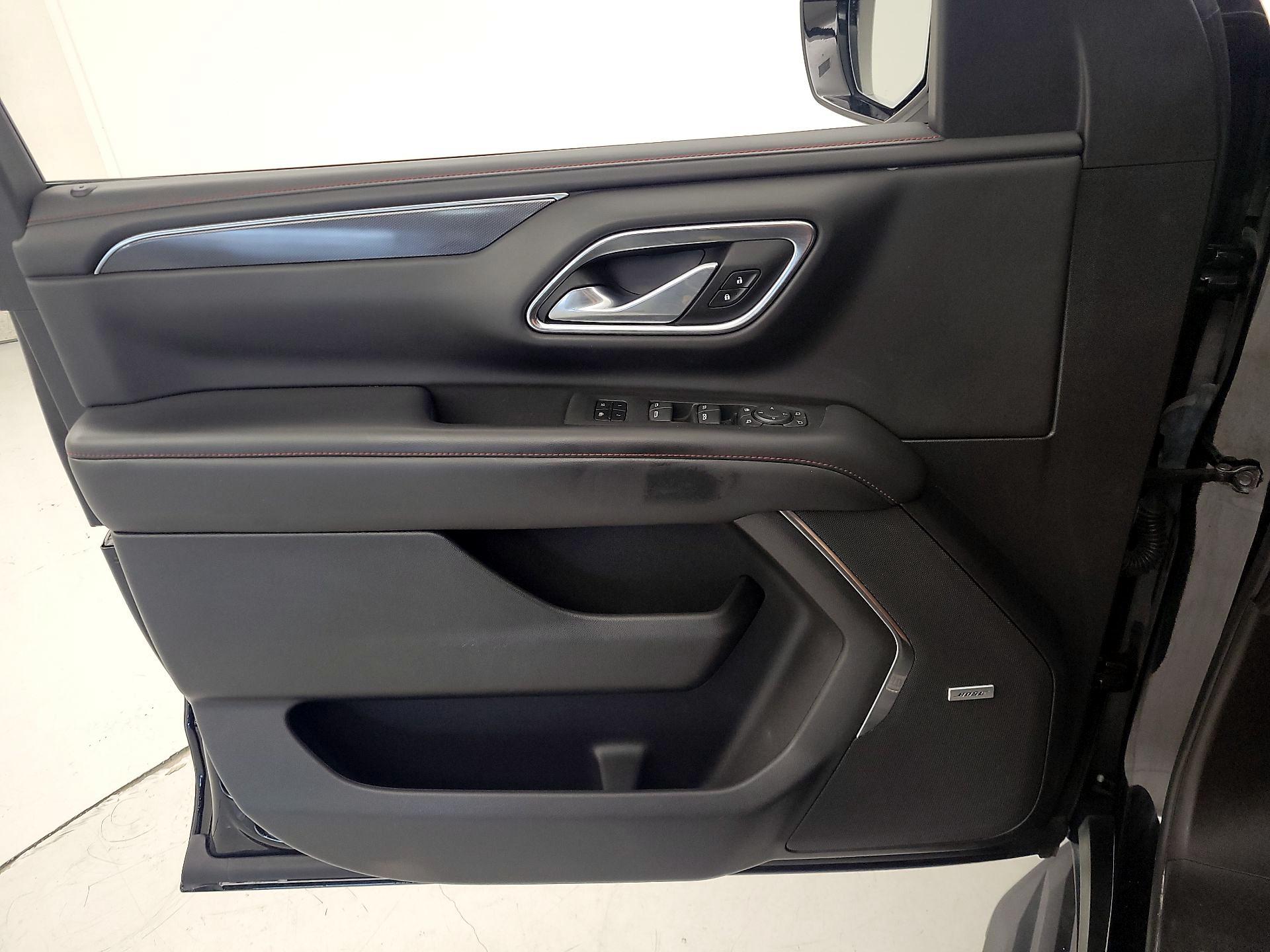 Thumbnail: 2022 Chevrolet Tahoe - 12