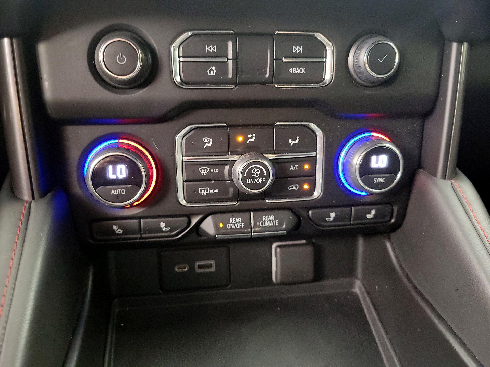 Thumbnail: 2022 Chevrolet Tahoe - 16