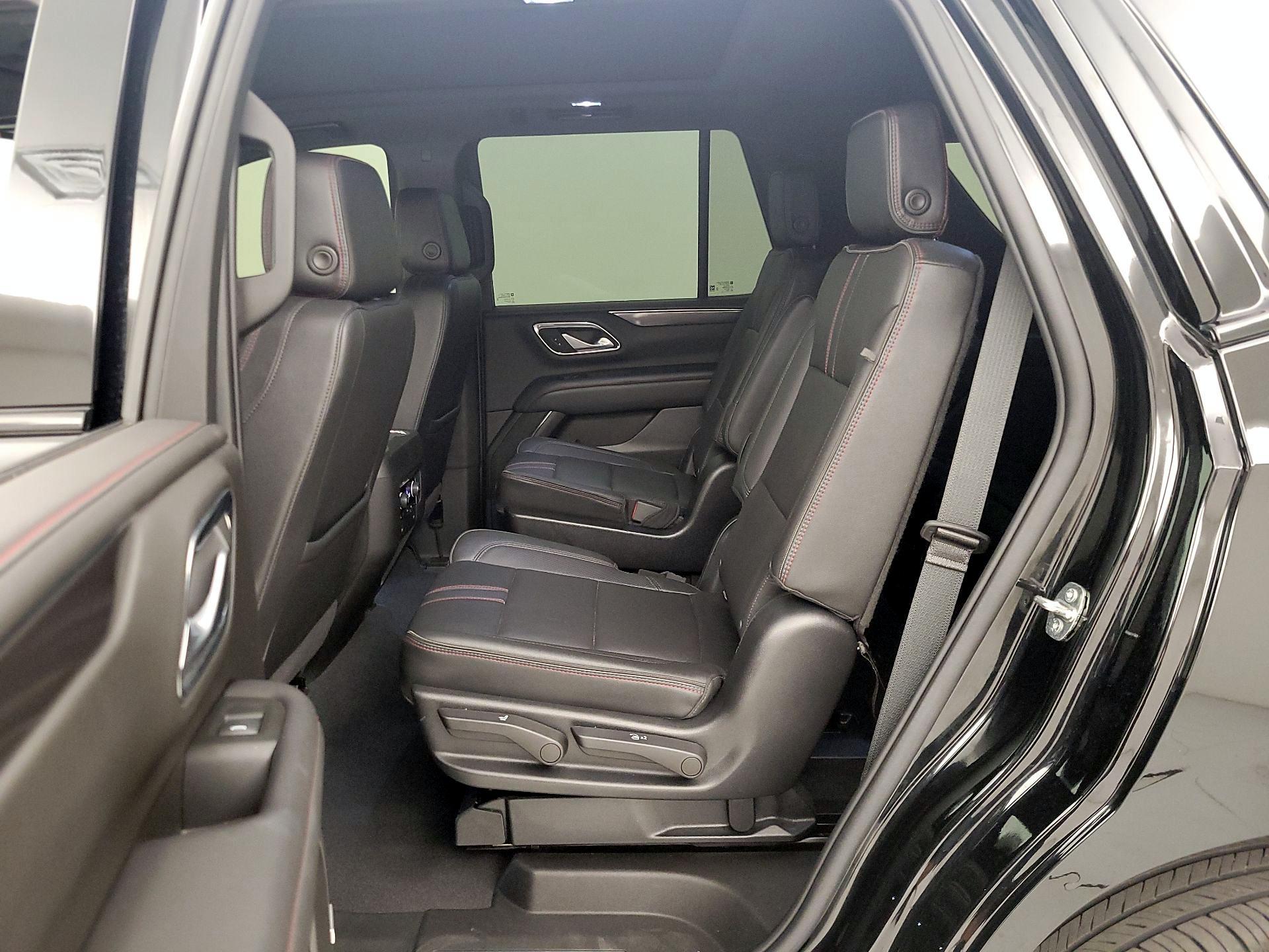 Thumbnail: 2022 Chevrolet Tahoe - 19