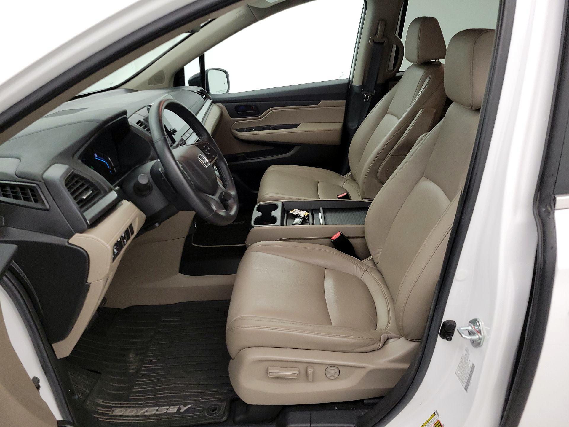 Thumbnail: 2023 Honda Odyssey - 11