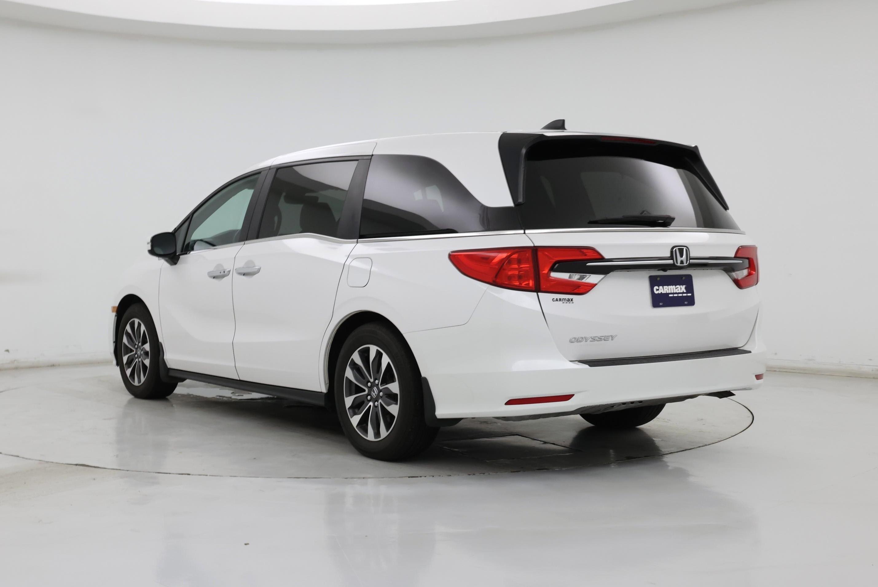 Thumbnail: 2023 Honda Odyssey - 2