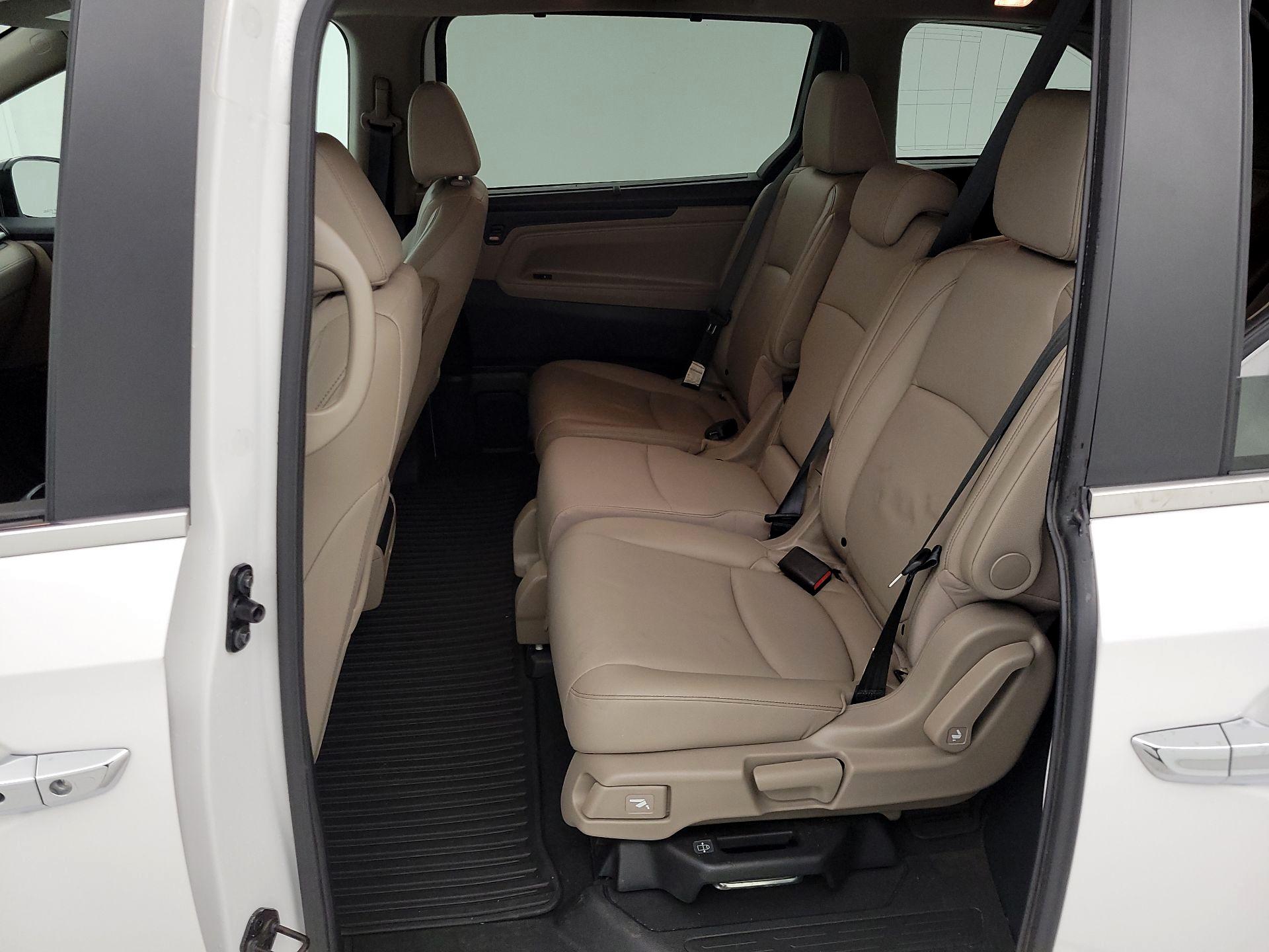 Thumbnail: 2023 Honda Odyssey - 20