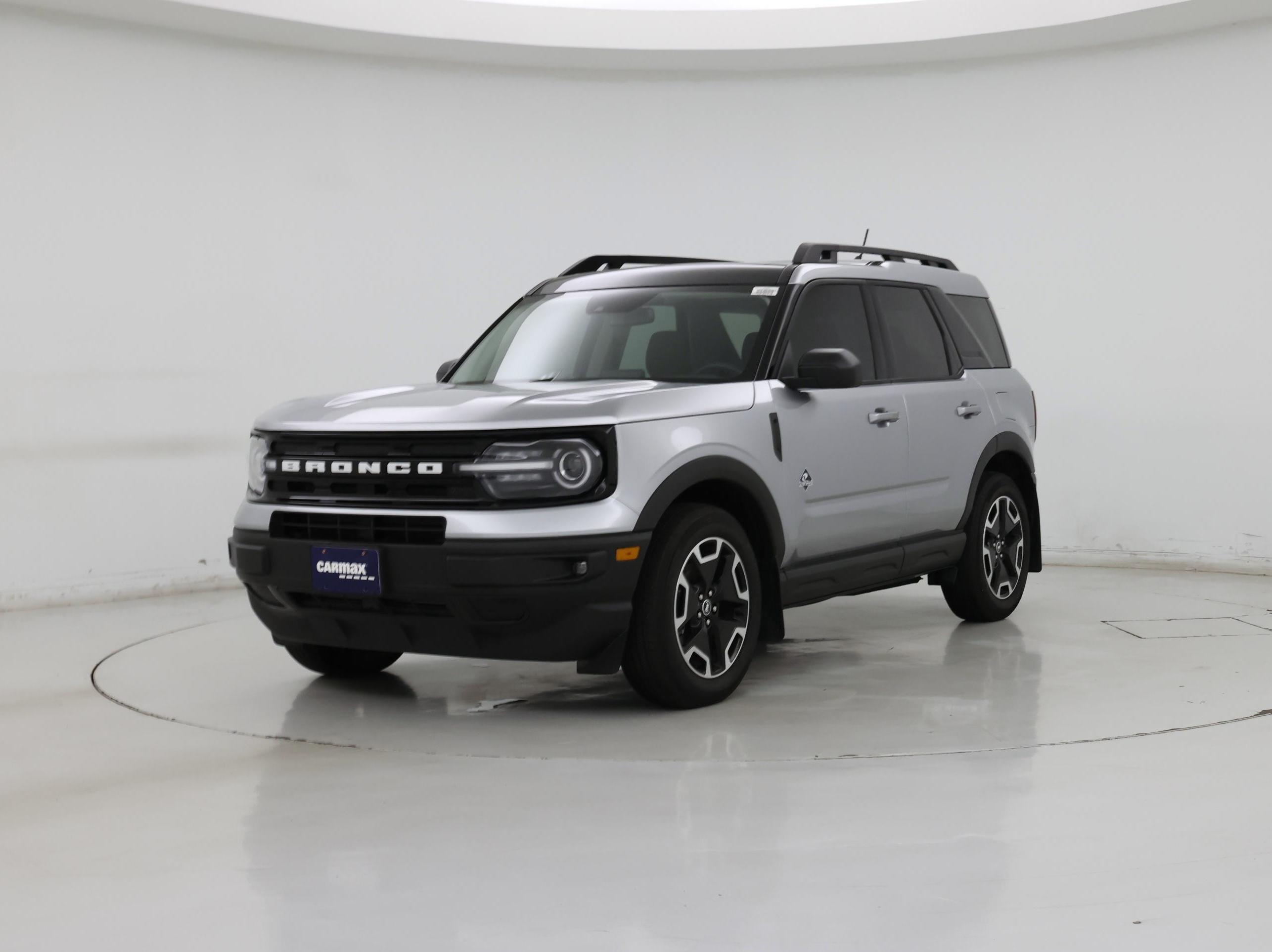 Thumbnail: 2023 Ford Bronco Sport - 4