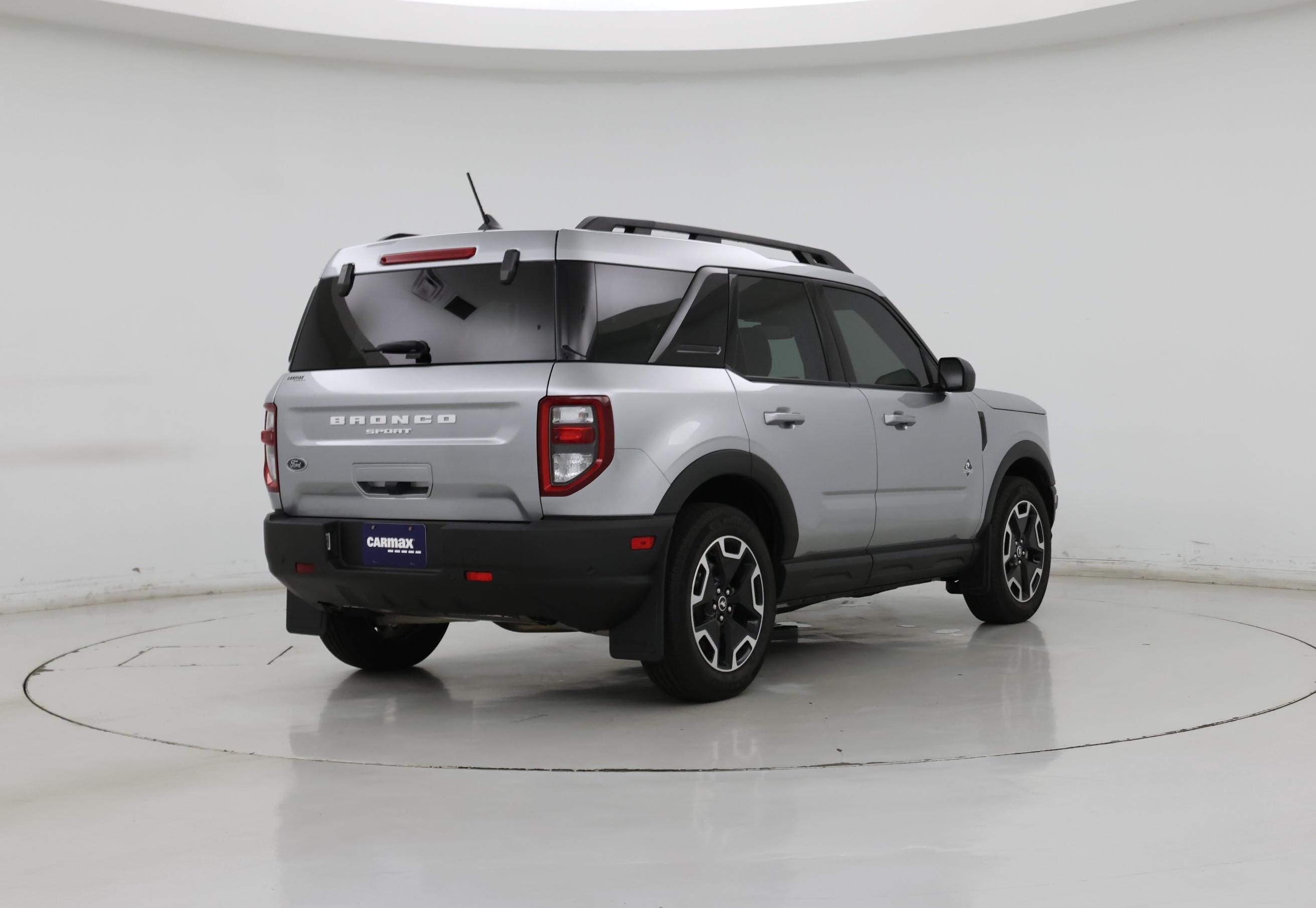 Thumbnail: 2023 Ford Bronco Sport - 8