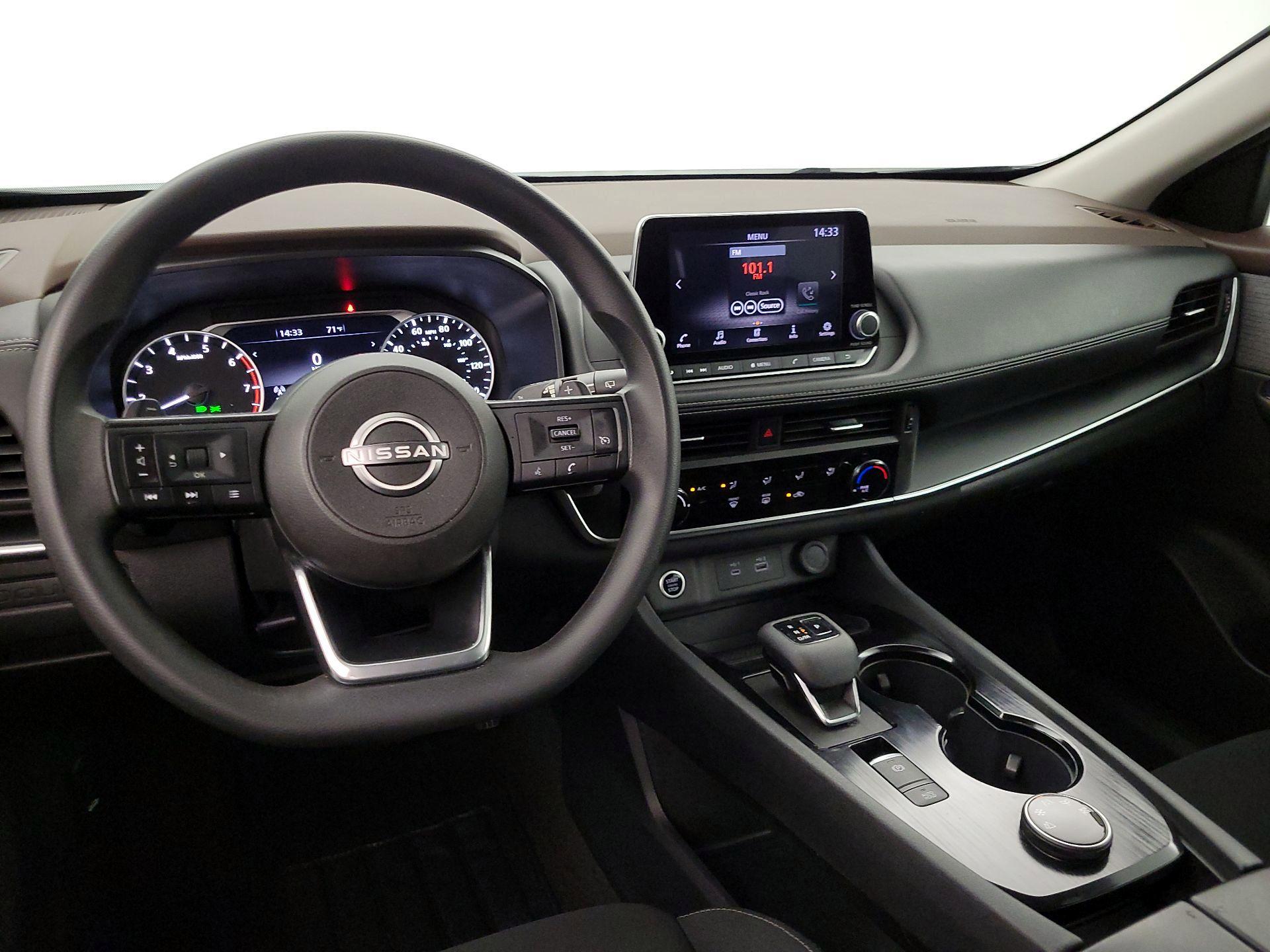 Thumbnail: 2023 Nissan Rogue - 9